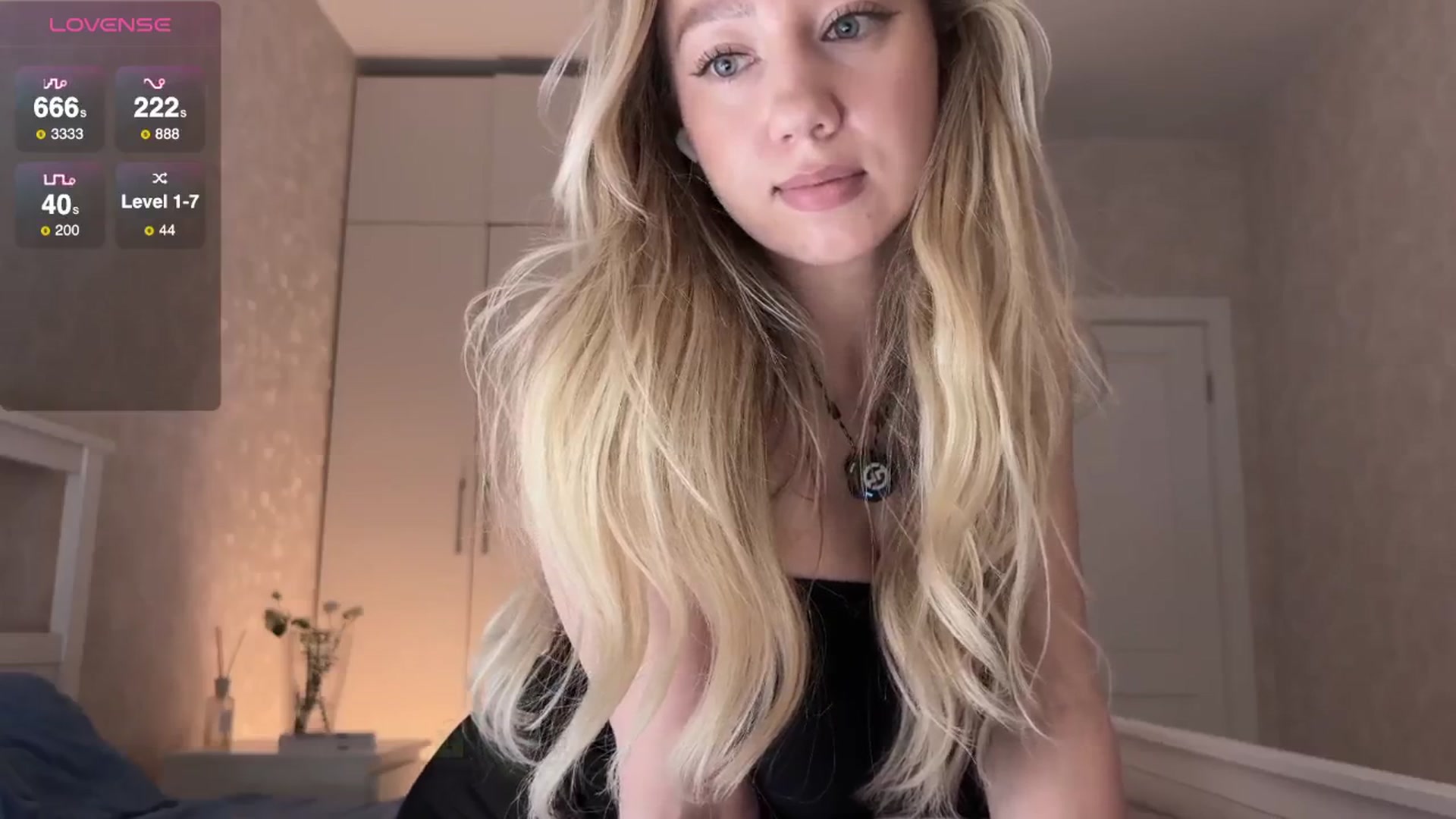 Gallery image thumbnail from IcePrincess_'s myfreecams stream on, 11/01/2025, 19:10 image 7 of 20