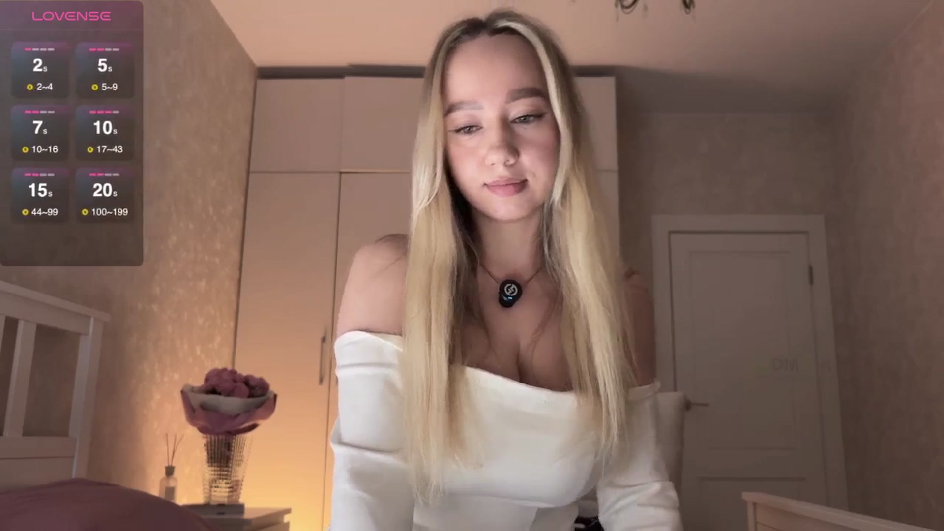 Gallery image thumbnail from IcePrincess_'s myfreecams stream on, 11/04/2025, 17:21 image 12 of 20
