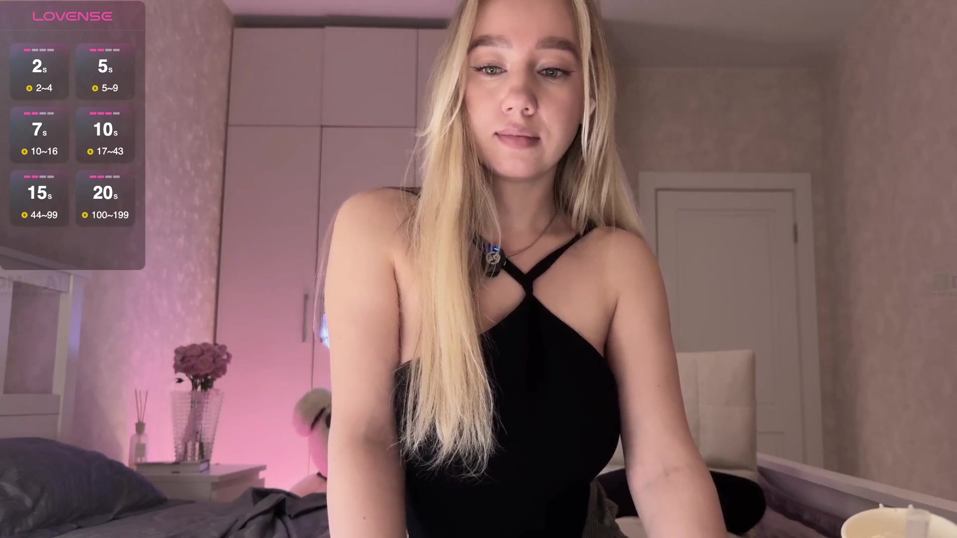 Gallery image thumbnail from IcePrincess_'s myfreecams stream on, 11/06/2025, 14:14 image 13 of 20