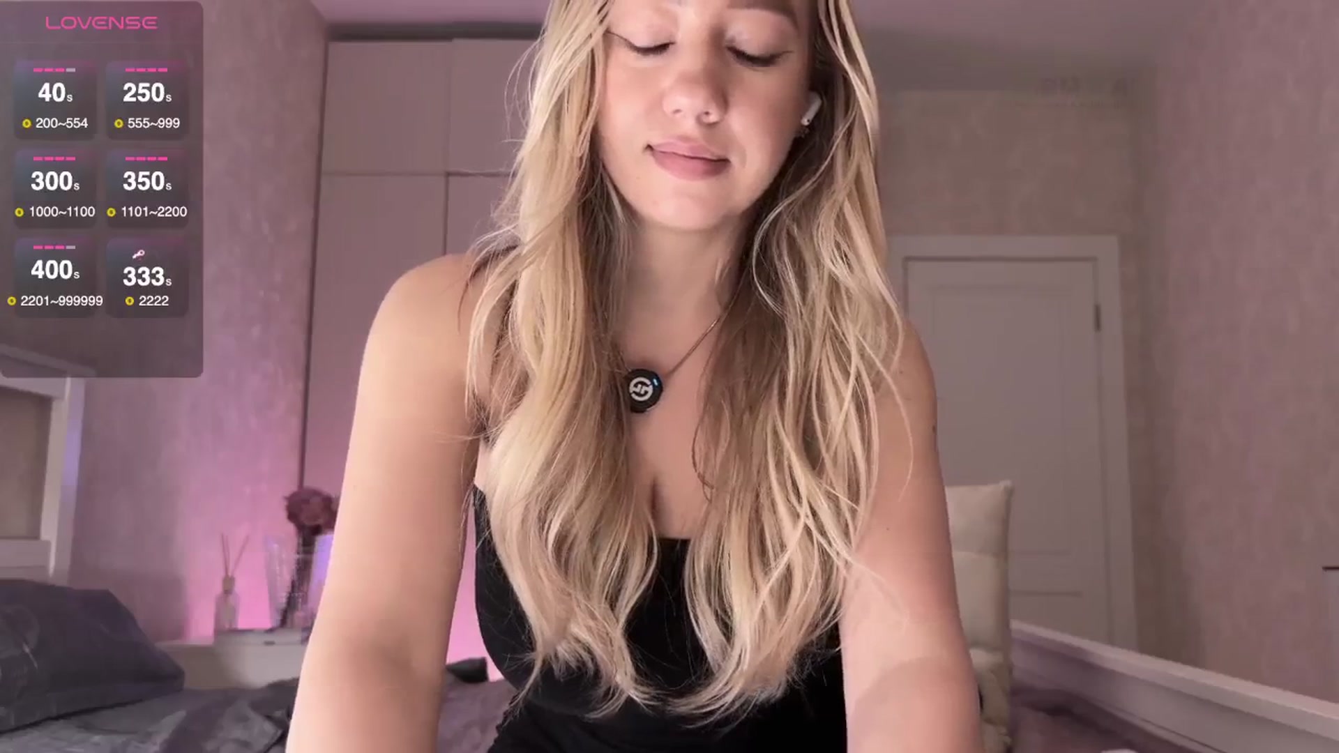 Gallery image thumbnail from IcePrincess_'s myfreecams stream on, 11/08/2025, 15:03 image 11 of 20
