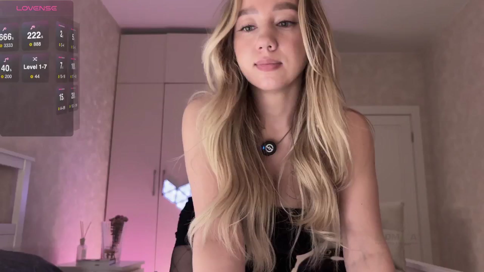 Gallery image thumbnail from IcePrincess_'s myfreecams stream on, 11/14/2025, 18:21 image 8 of 20