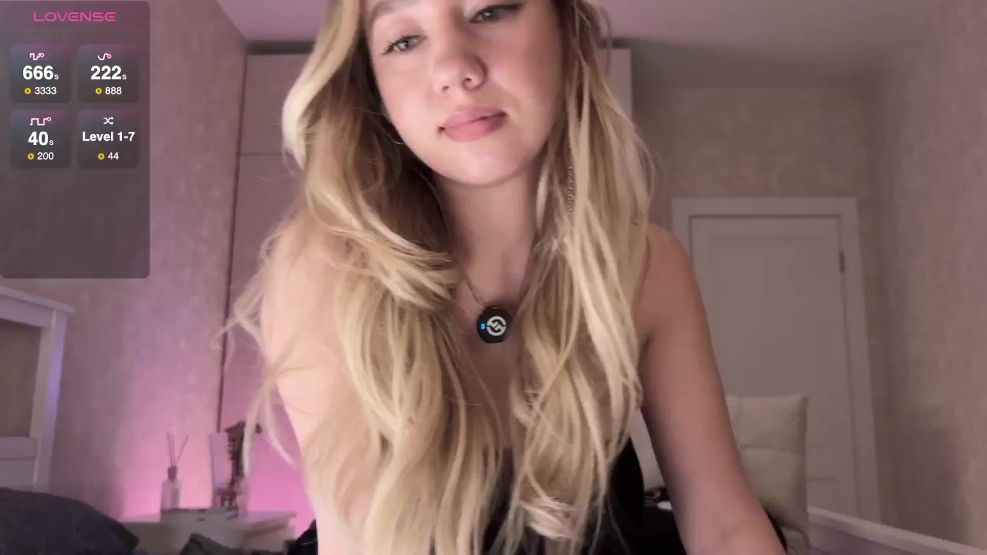 Gallery image thumbnail from IcePrincess_'s myfreecams stream on, 11/14/2025, 18:21 image 14 of 20