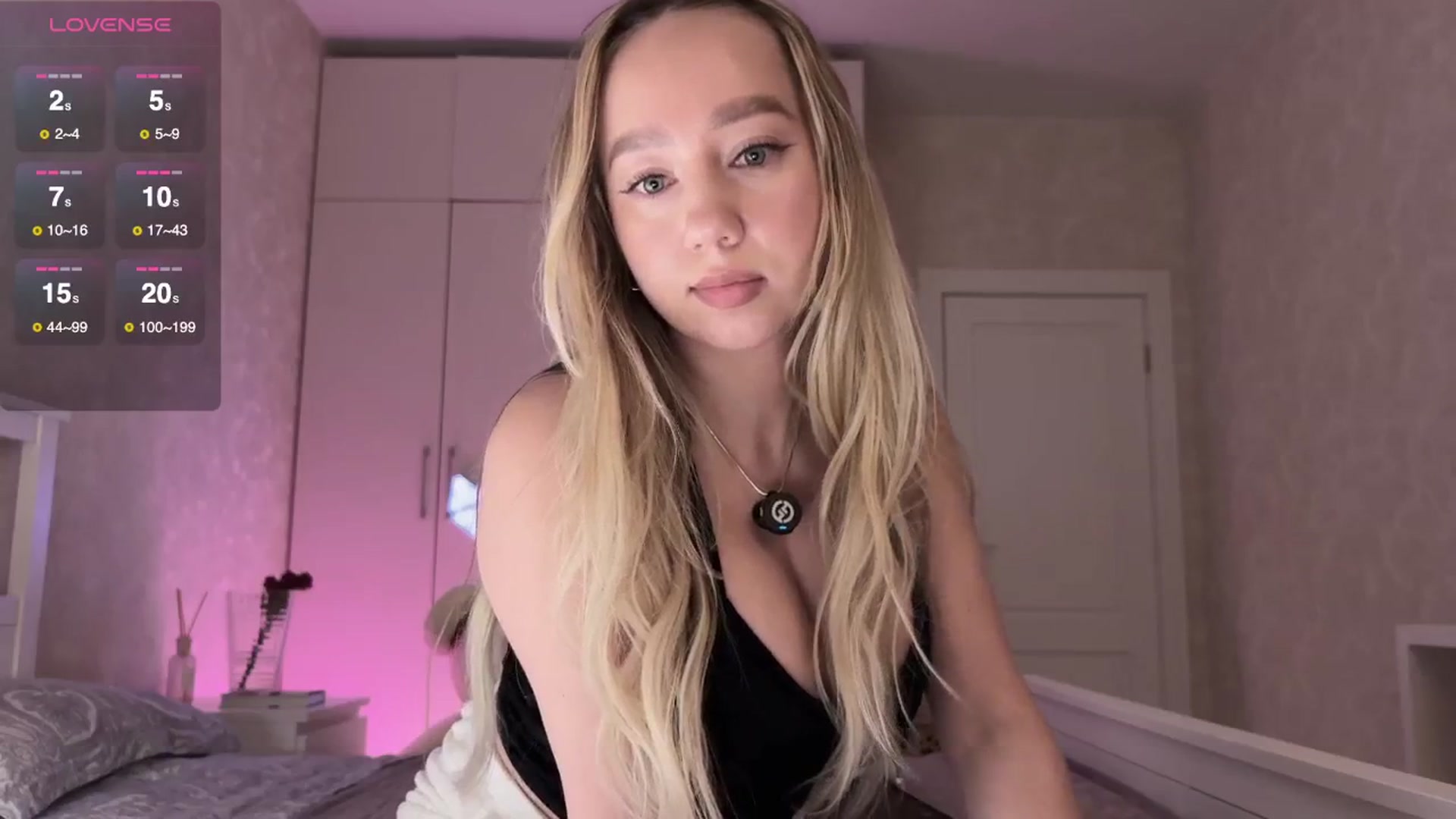 Gallery image thumbnail from IcePrincess_'s myfreecams stream on, 11/19/2025, 15:38 image 4 of 20