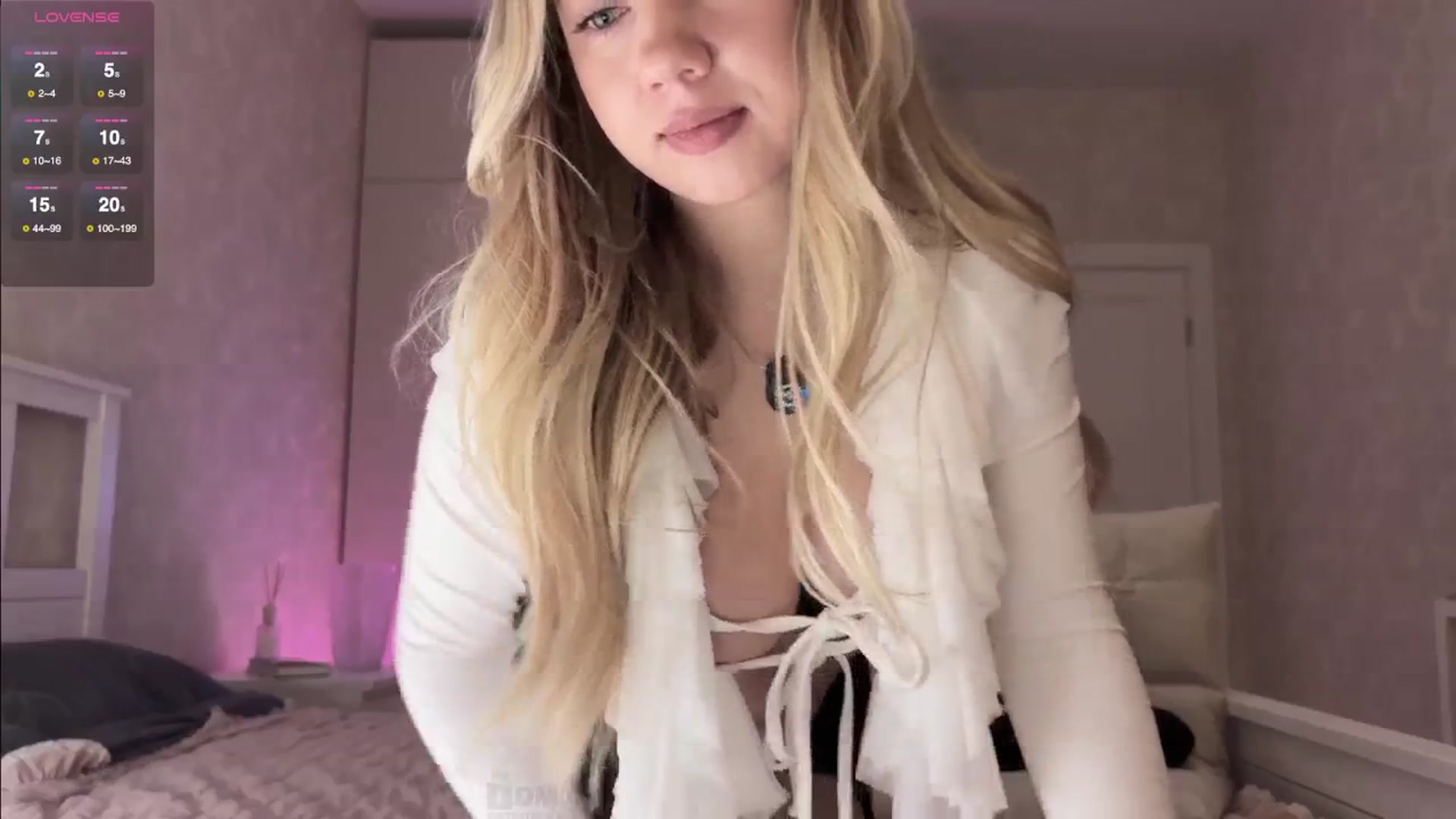 Gallery image thumbnail from IcePrincess_'s myfreecams stream on, 11/30/2025, 03:09 image 6 of 20