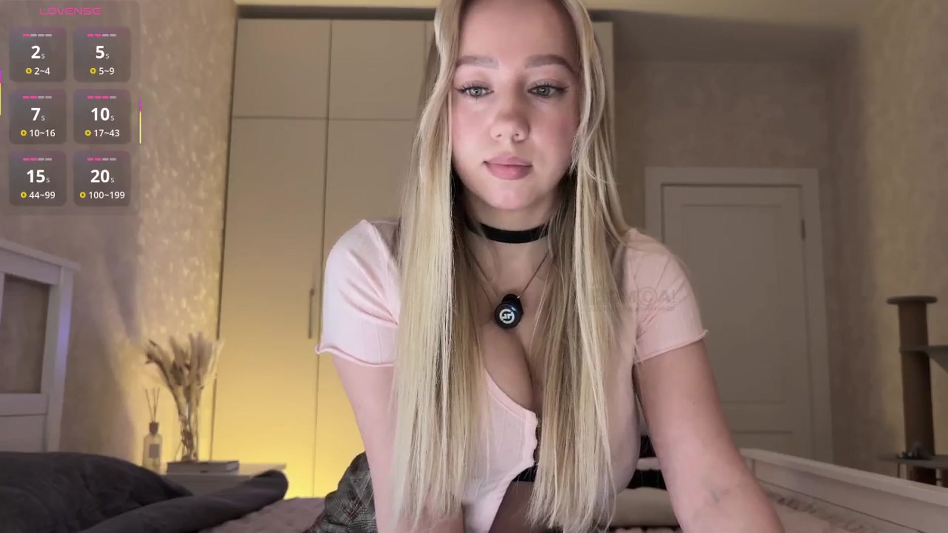 Gallery image thumbnail from IcePrincess_'s myfreecams stream on, 02/11/2026, 12:34 image 4 of 20