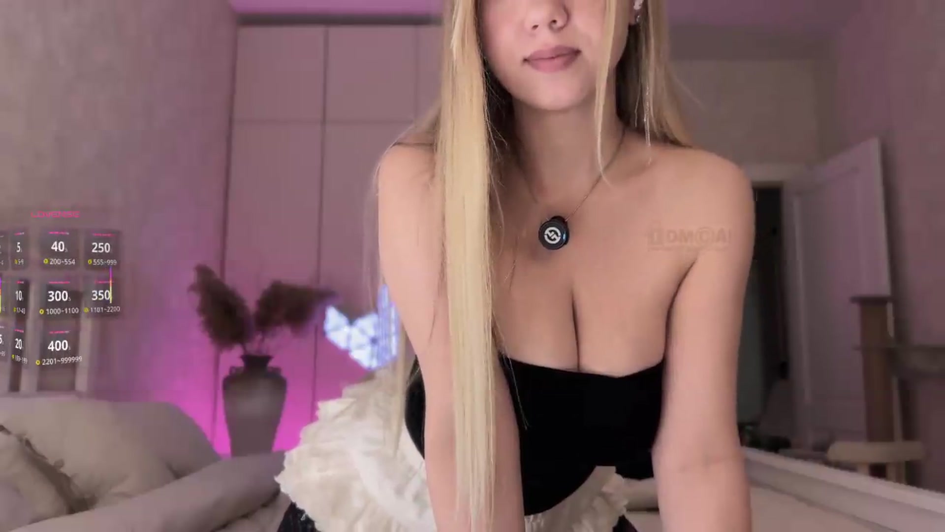 Gallery image thumbnail from IcePrincess_'s myfreecams stream on, 07/29/2026, 05:20 image 13 of 20