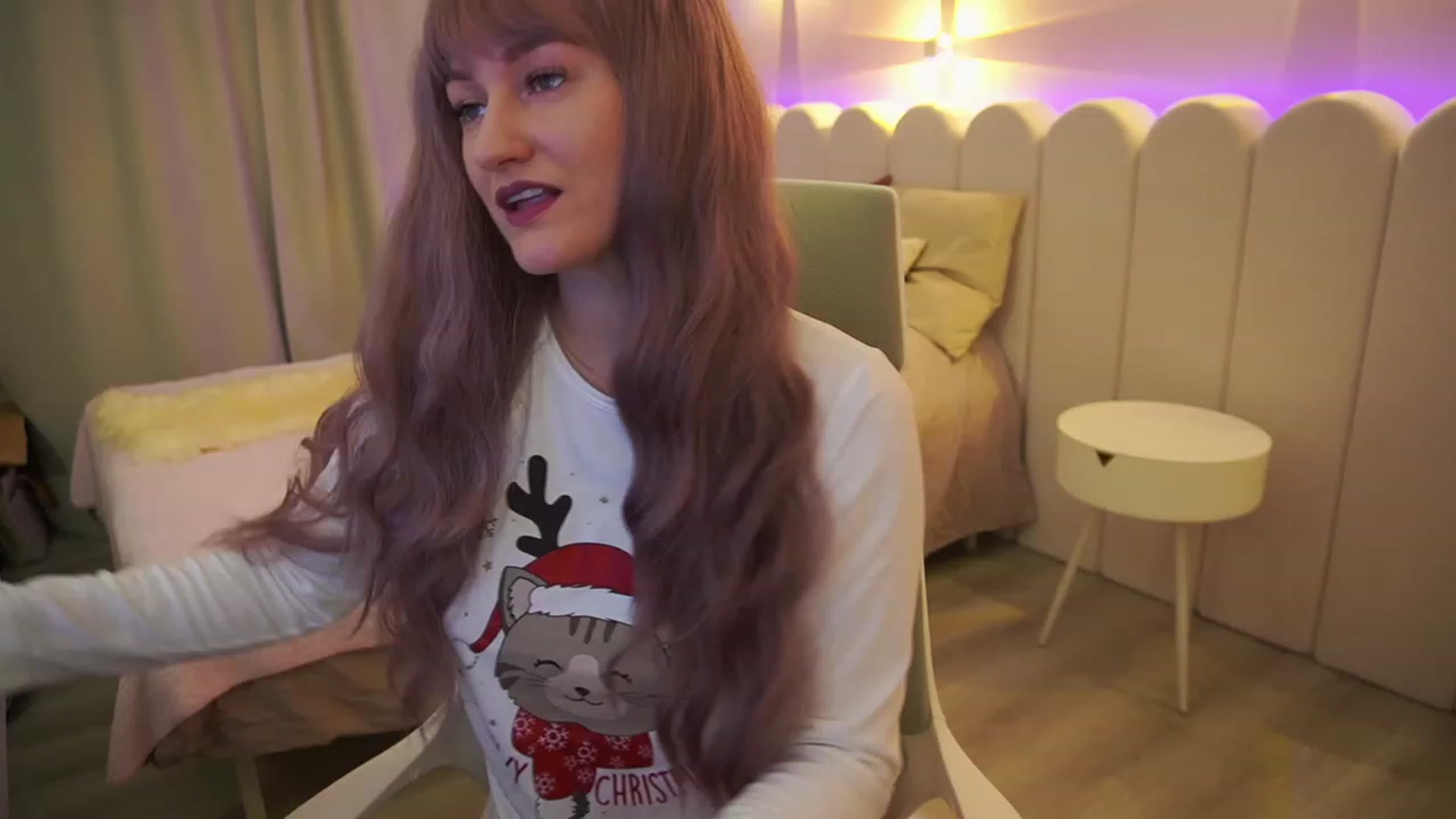 Gallery image thumbnail from Ice_Kitty_'s myfreecams stream on, 12/19/2023, 03:53 image 6 of 20
