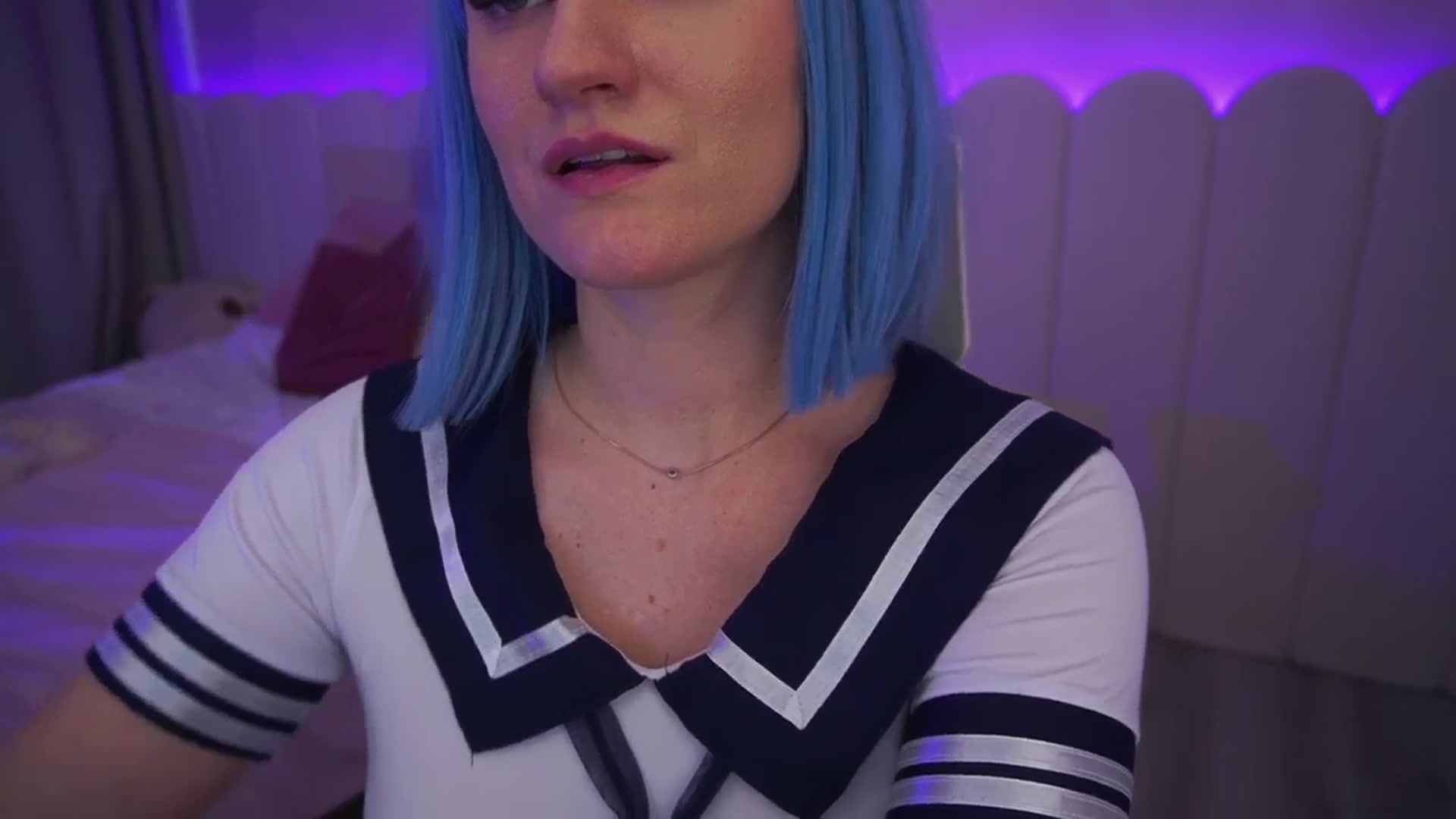 Gallery image thumbnail from Ice_Kitty_'s myfreecams stream on, 03/17/2024, 06:26 image 18 of 20