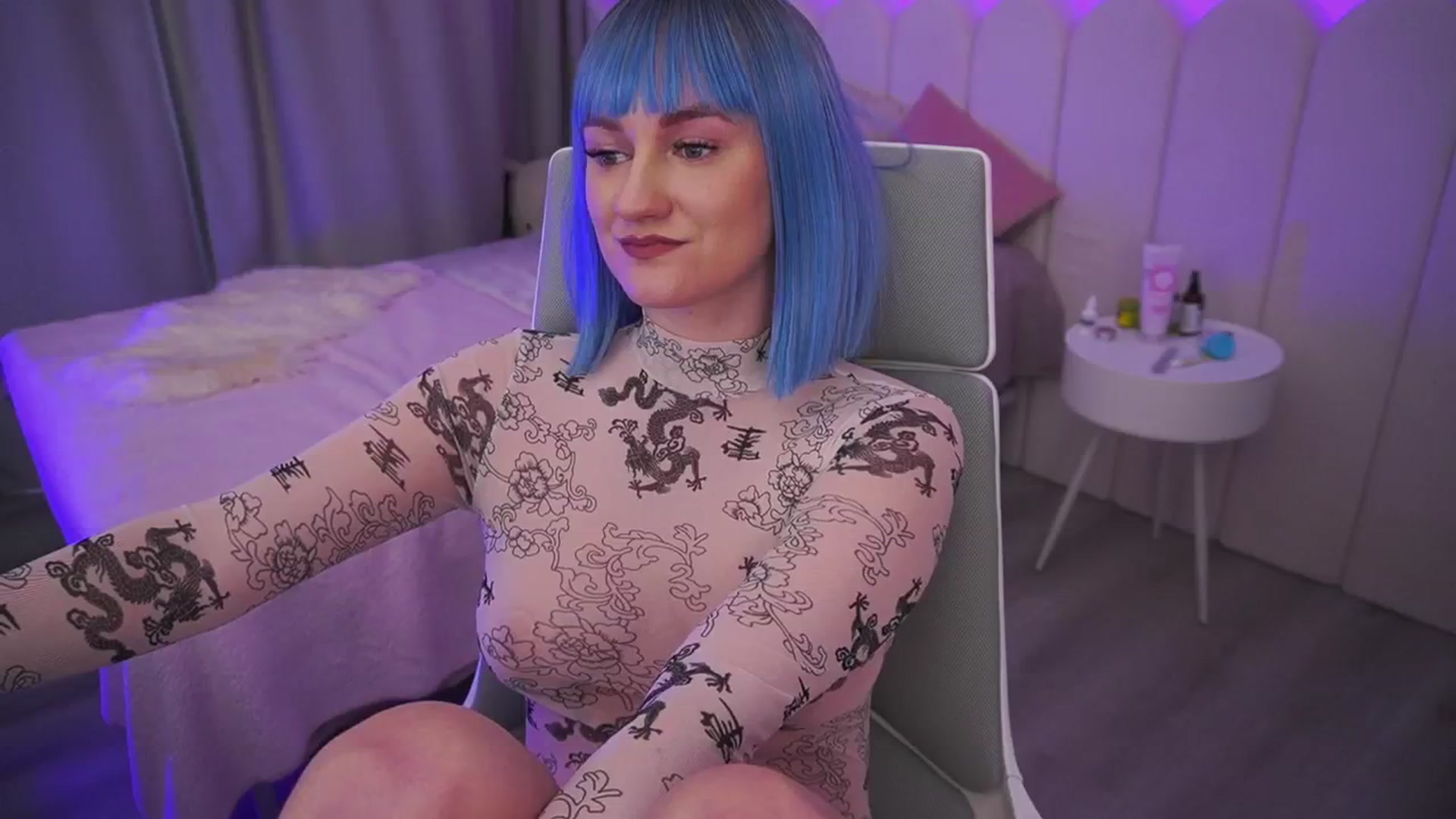 Gallery image thumbnail from Ice_Kitty_'s myfreecams stream on, 04/21/2024, 06:14 image 11 of 20