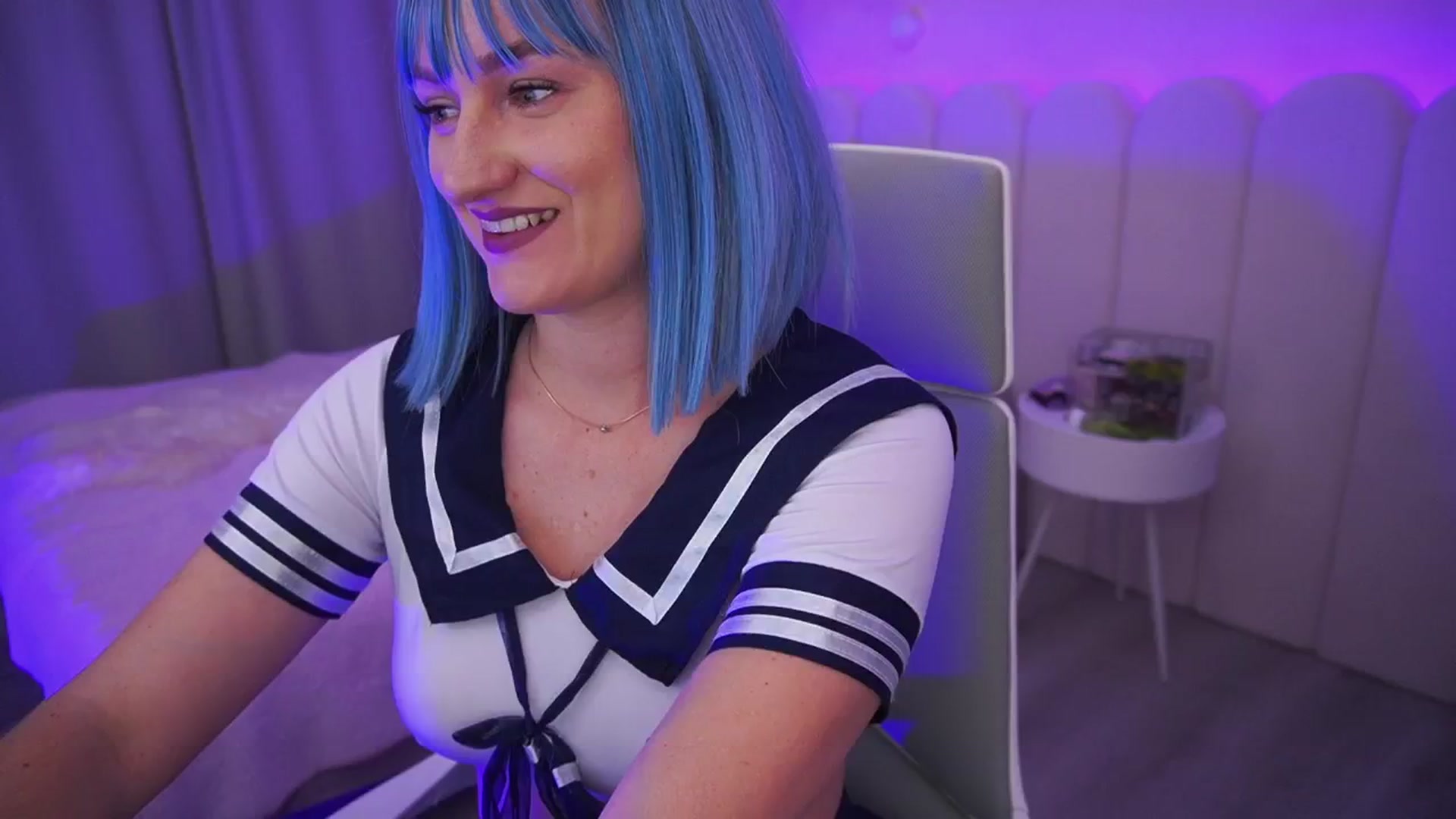 Gallery image thumbnail from Ice_Kitty_'s myfreecams stream on, 06/13/2024, 06:10 image 4 of 20