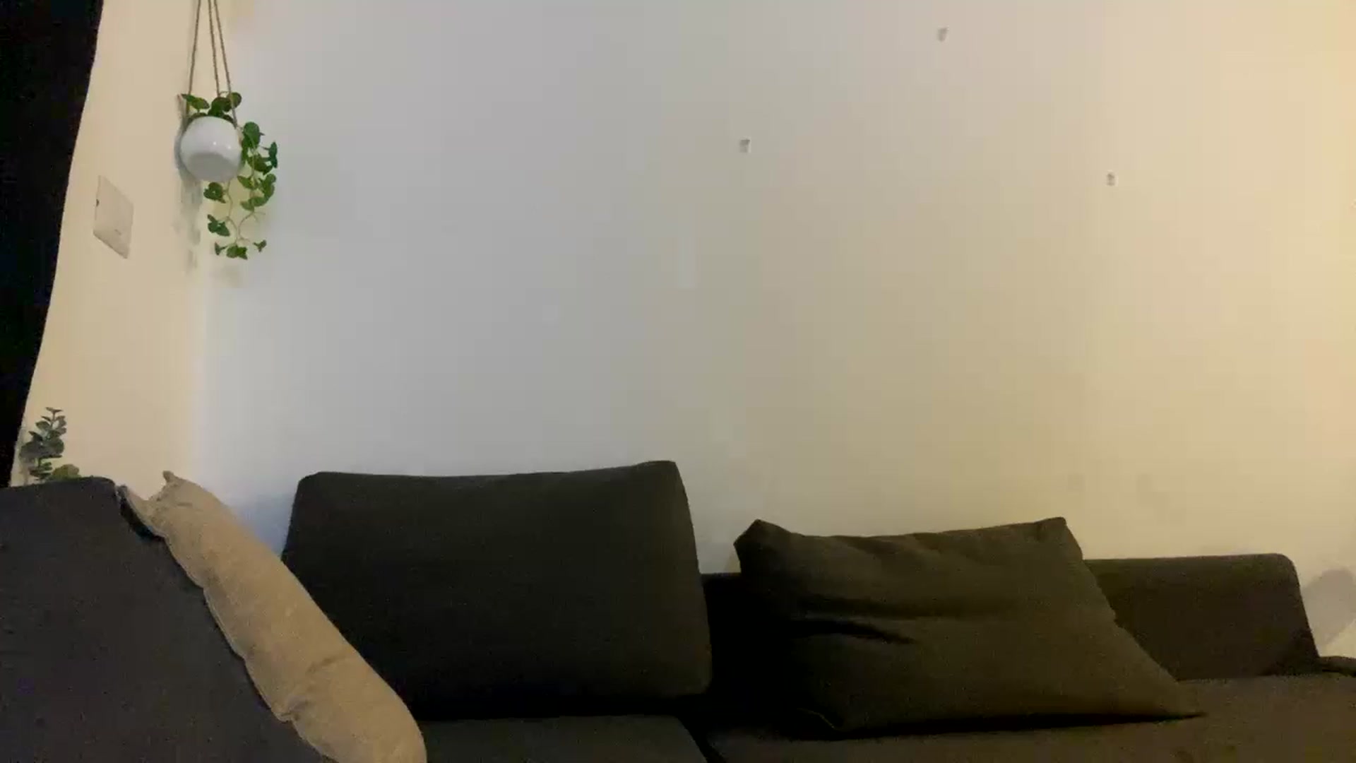 Gallery image thumbnail from Ice_Petal's myfreecams stream on, 11/16/2022, 08:02 image 11 of 20
