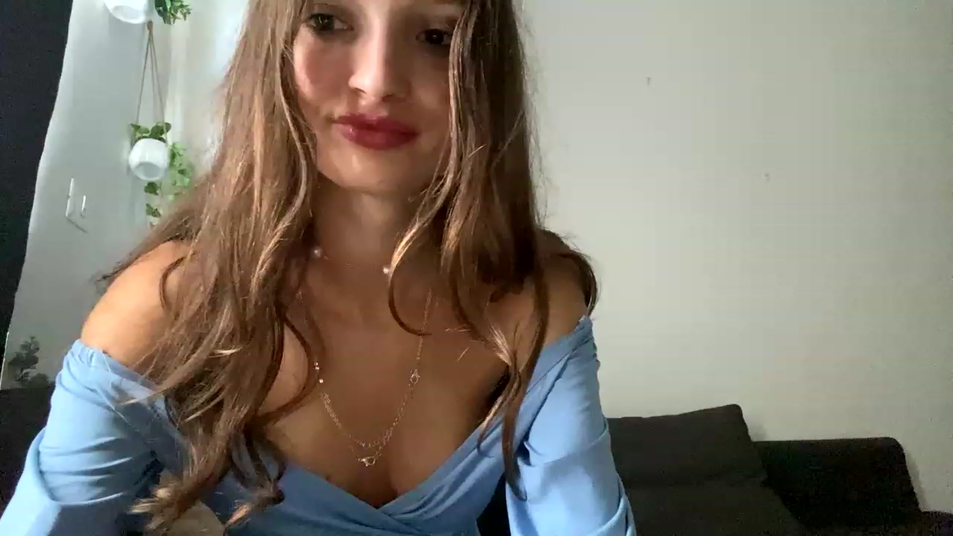 Gallery image thumbnail from Ice_Petal's myfreecams stream on, 11/16/2022, 18:55 image 2 of 20