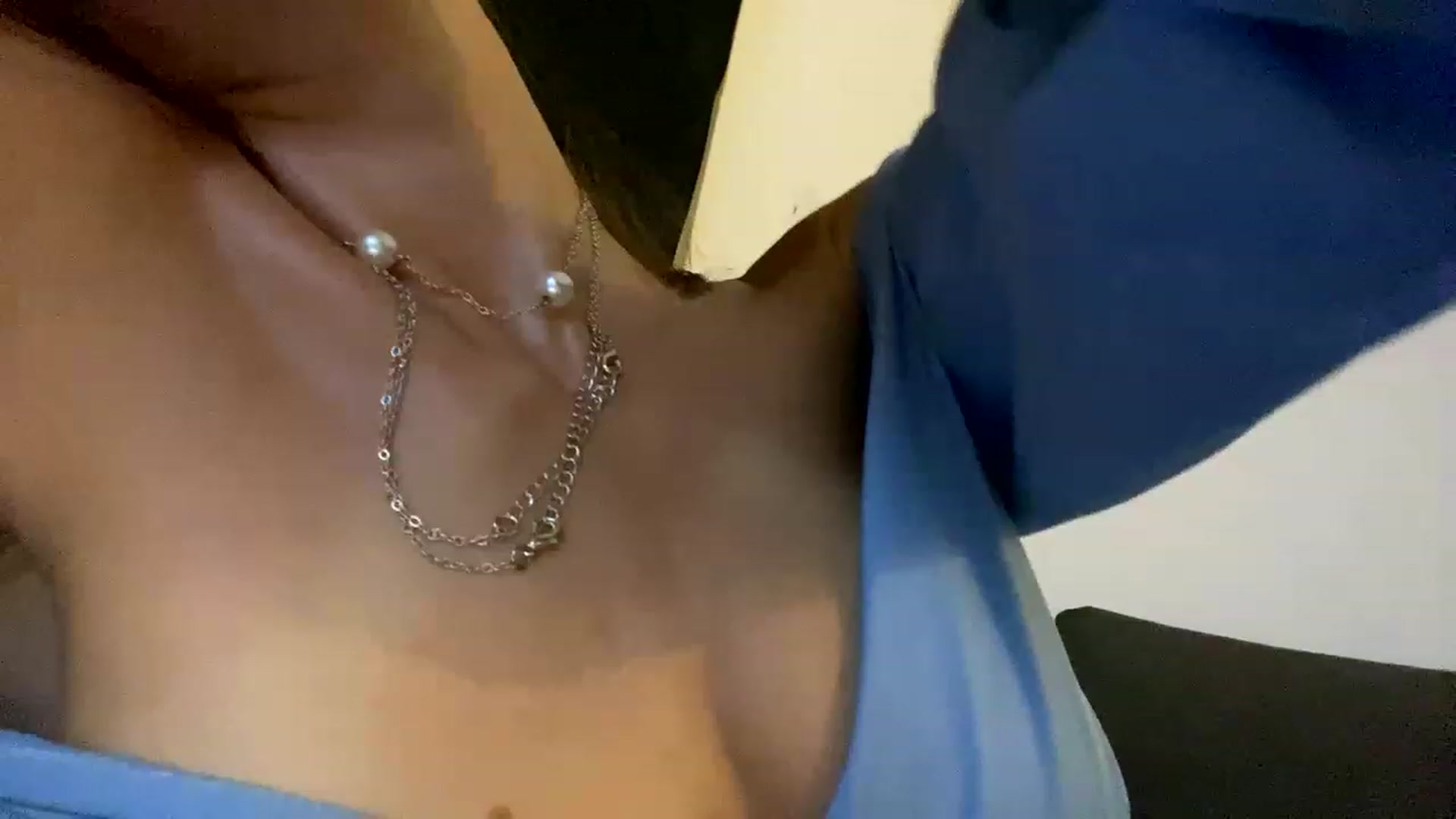 Gallery image thumbnail from Ice_Petal's myfreecams stream on, 11/17/2022, 03:44 image 9 of 20