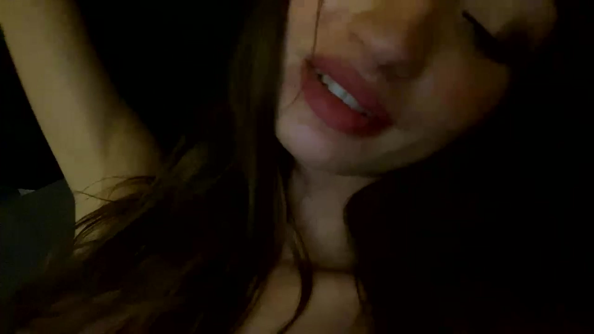Gallery image thumbnail from Ice_Petal's myfreecams stream on, 11/19/2022, 03:07 image 17 of 20