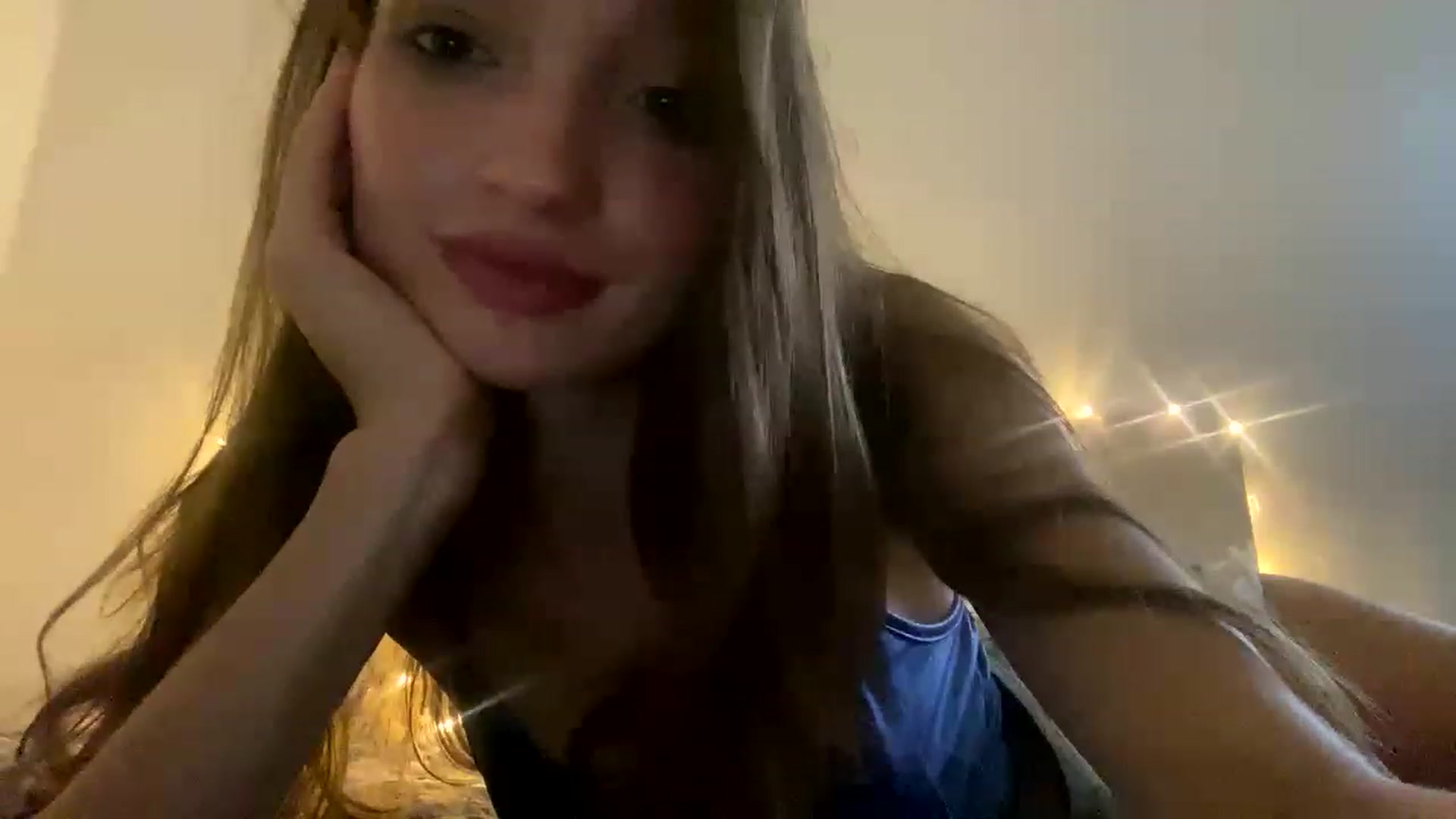 Gallery image thumbnail from Ice_Petal's myfreecams stream on, 11/24/2022, 23:05 image 14 of 20