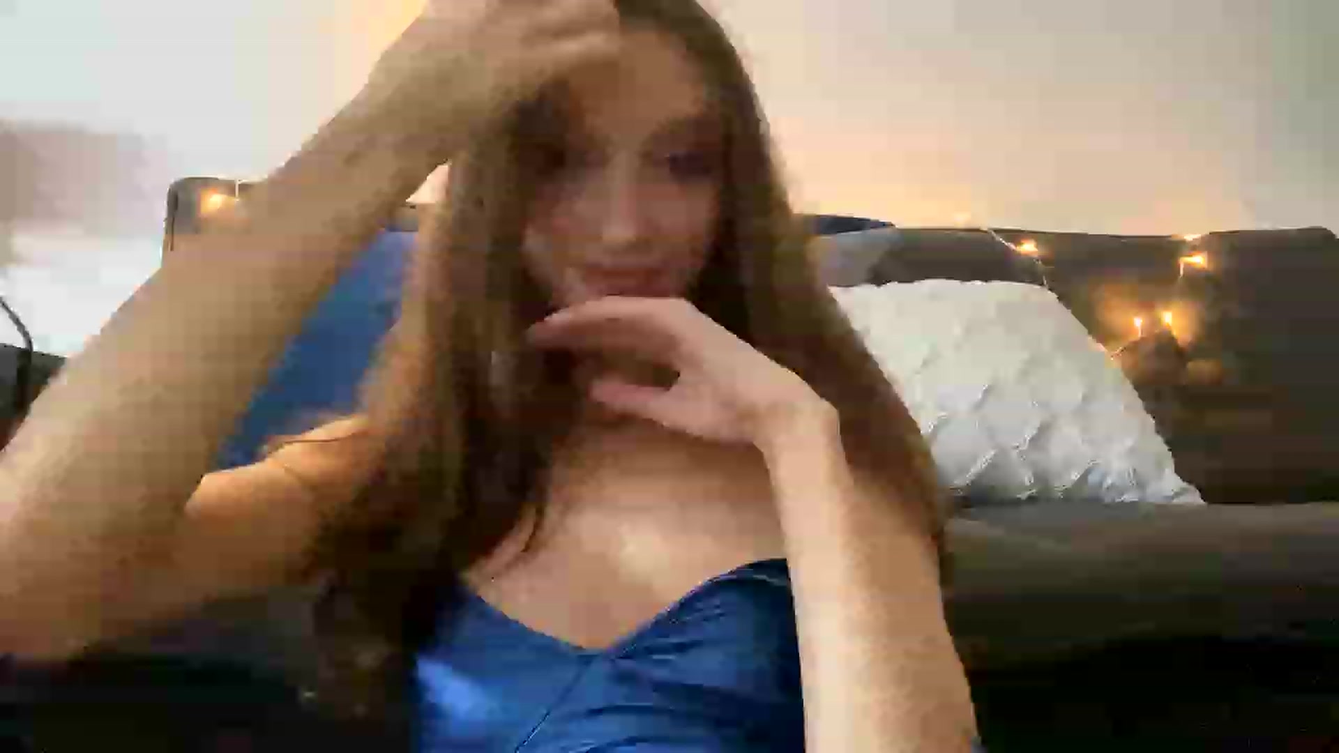 Gallery image thumbnail from Ice_Petal's myfreecams stream on, 11/25/2022, 22:54 image 18 of 20