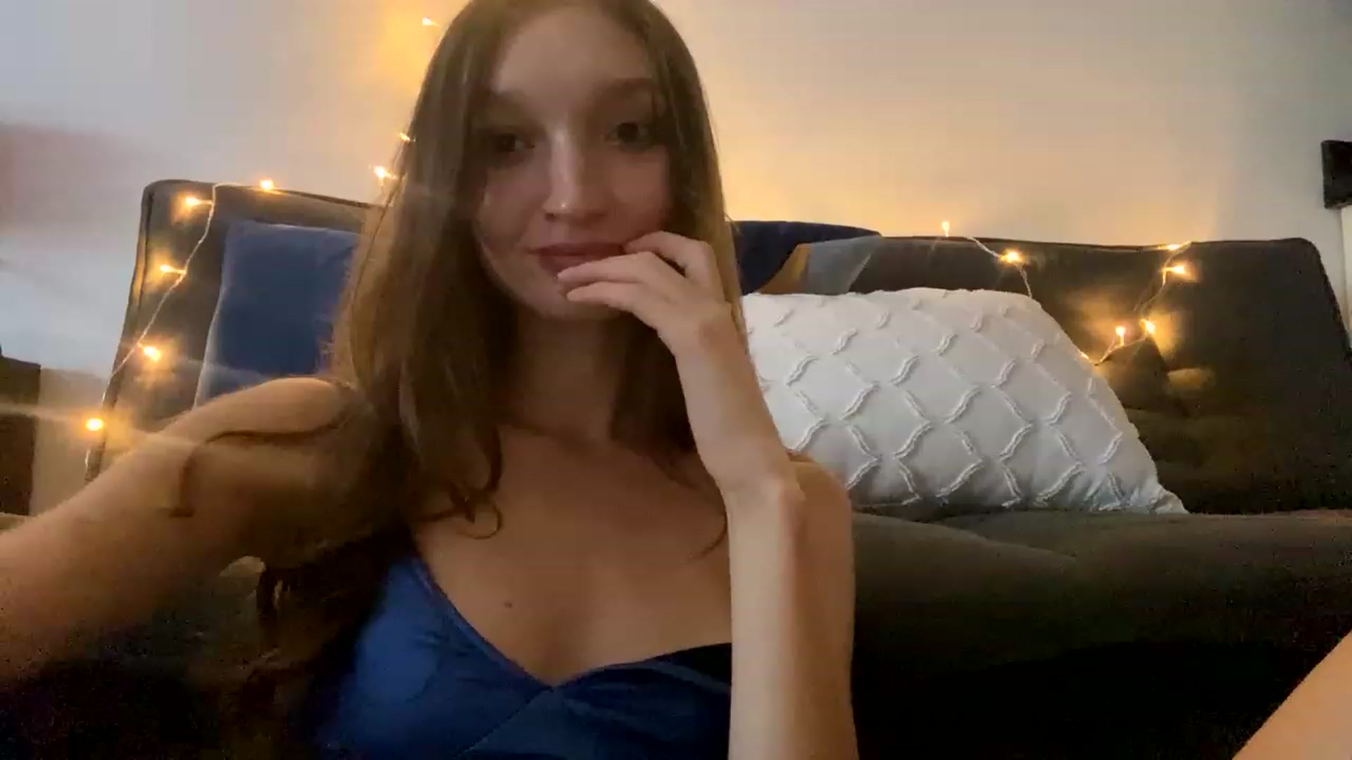 Gallery image thumbnail from Ice_Petal's myfreecams stream on, 11/25/2022, 23:15 image 5 of 20