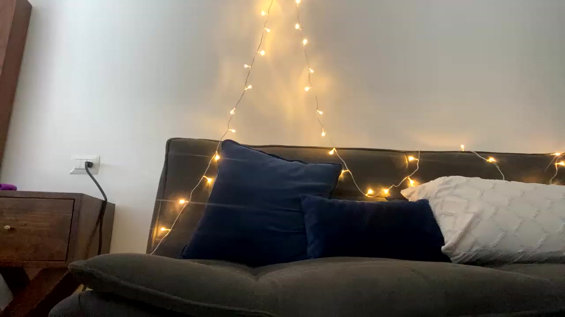 Gallery image thumbnail from Ice_Petal's myfreecams stream on, 11/28/2022, 19:34 image 6 of 20