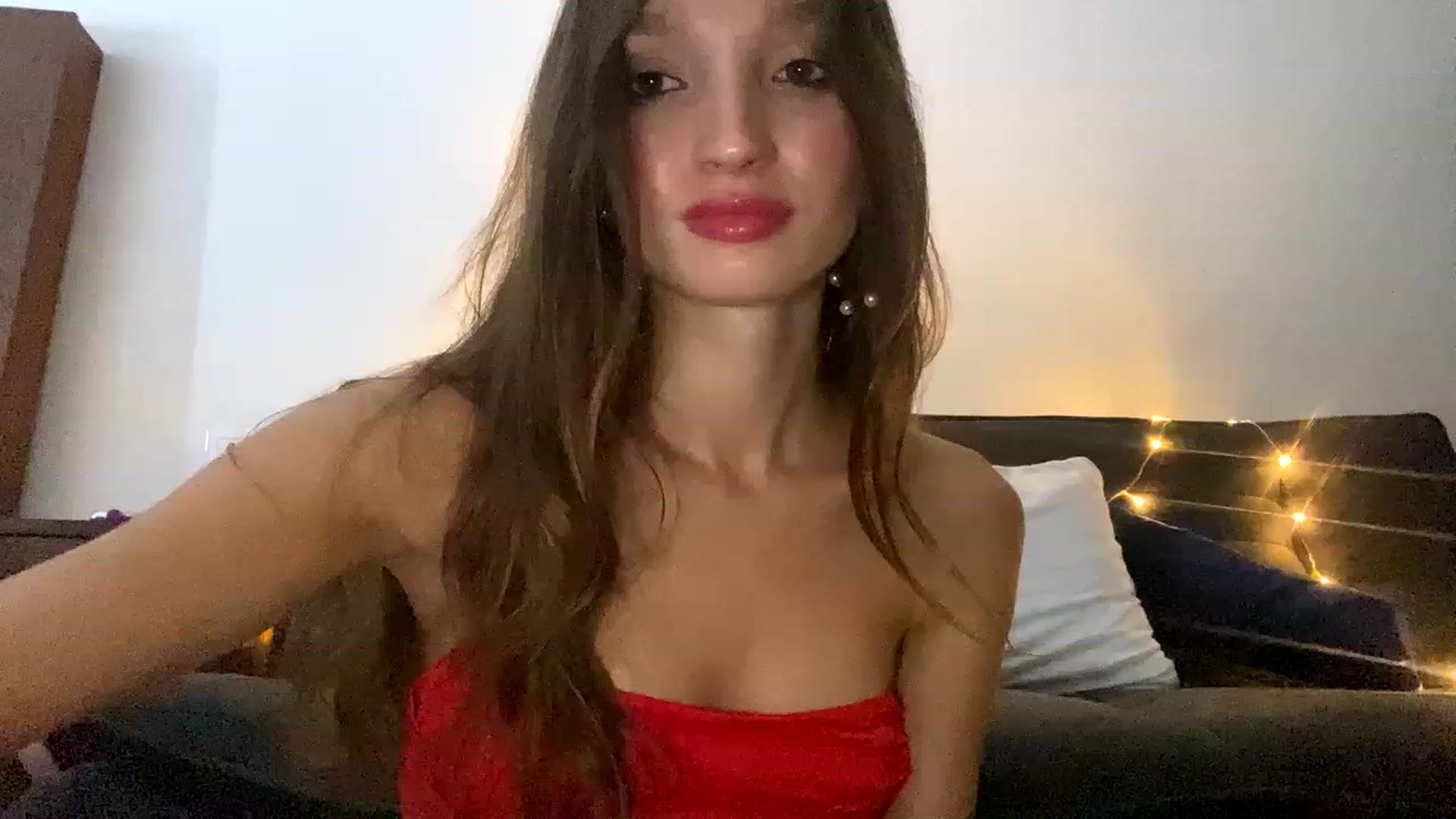 Gallery image thumbnail from Ice_Petal's myfreecams stream on, 12/20/2022, 19:45 image 5 of 20