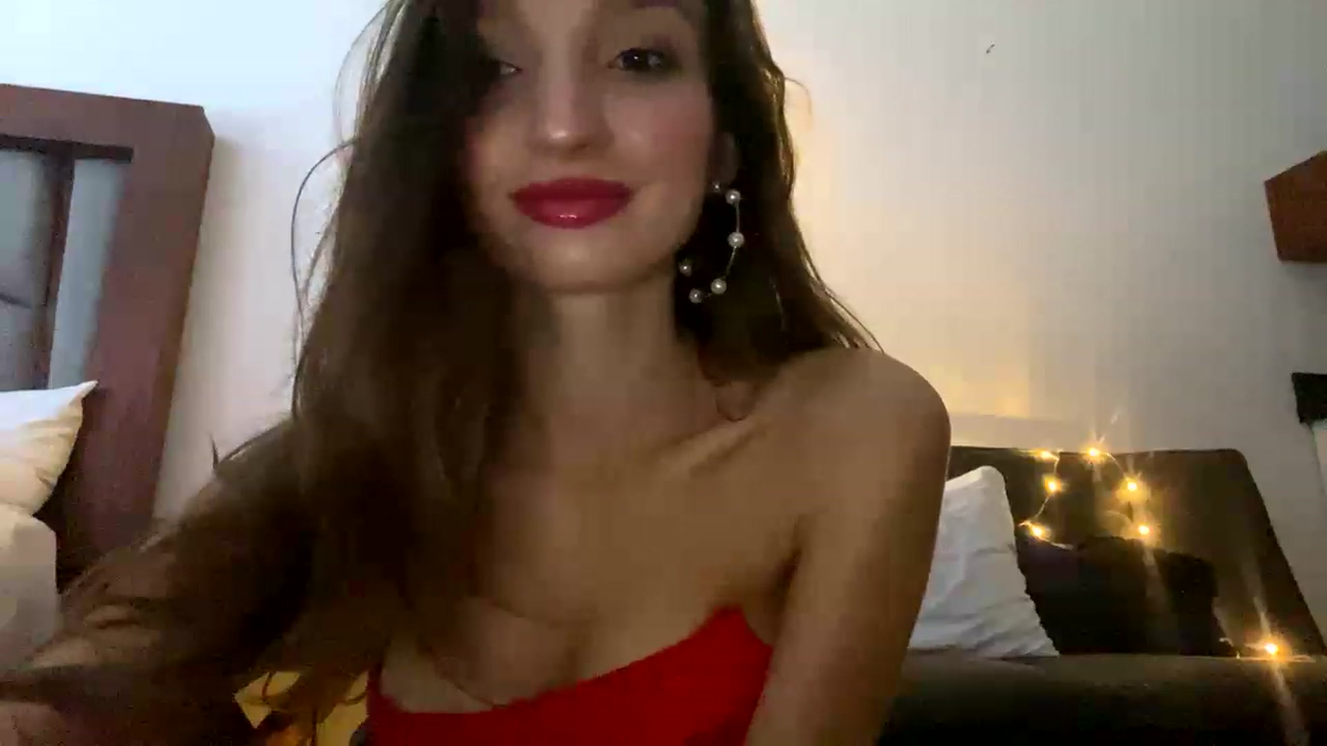 Gallery image thumbnail from Ice_Petal's myfreecams stream on, 12/22/2022, 16:45 image 16 of 20