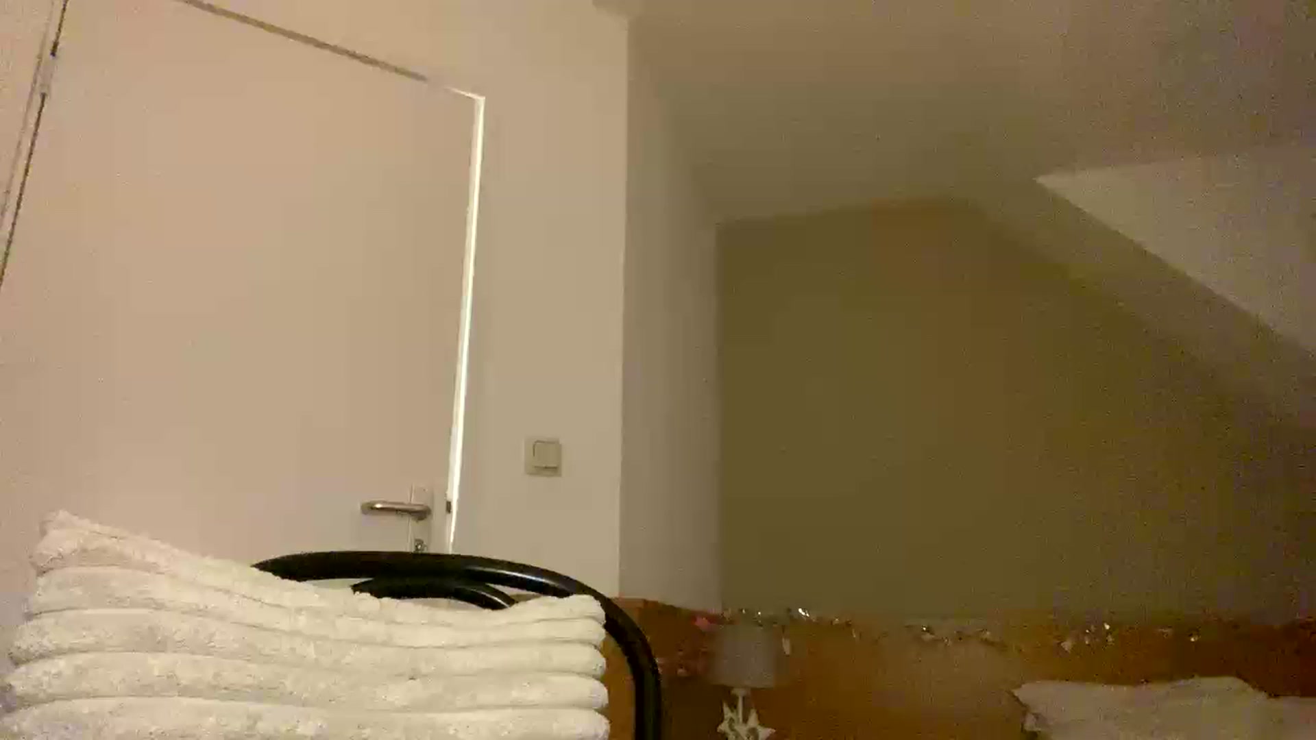 Gallery image thumbnail from Ice_Petal's myfreecams stream on, 12/29/2022, 24:24 image 8 of 20