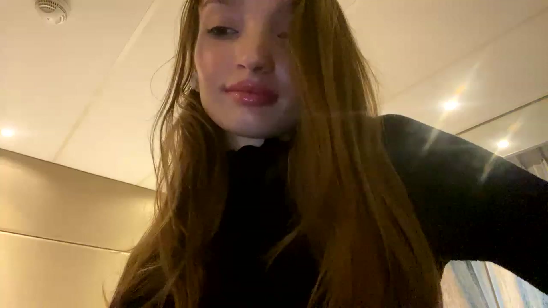 Gallery image thumbnail from Ice_Petal's myfreecams stream on, 01/09/2023, 15:59 image 6 of 20