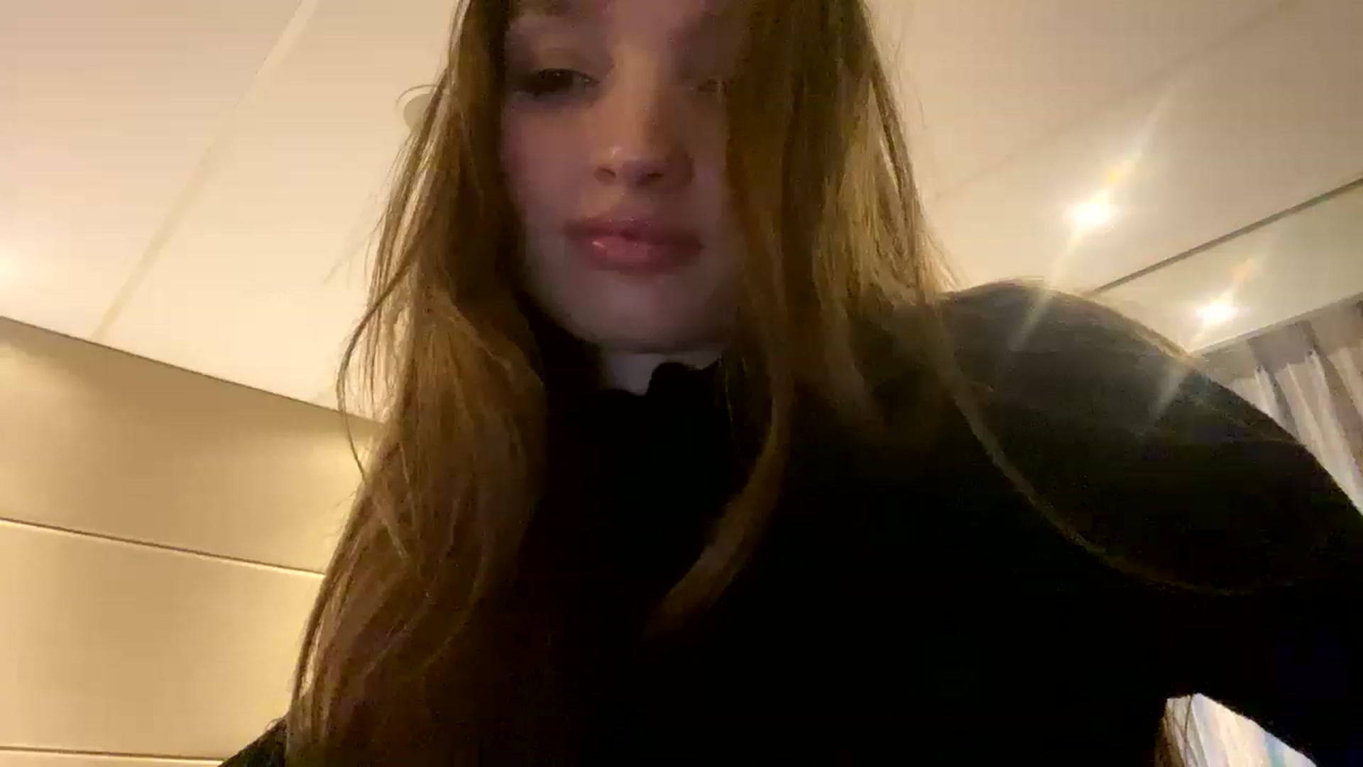 Gallery image thumbnail from Ice_Petal's myfreecams stream on, 01/09/2023, 19:08 image 6 of 20