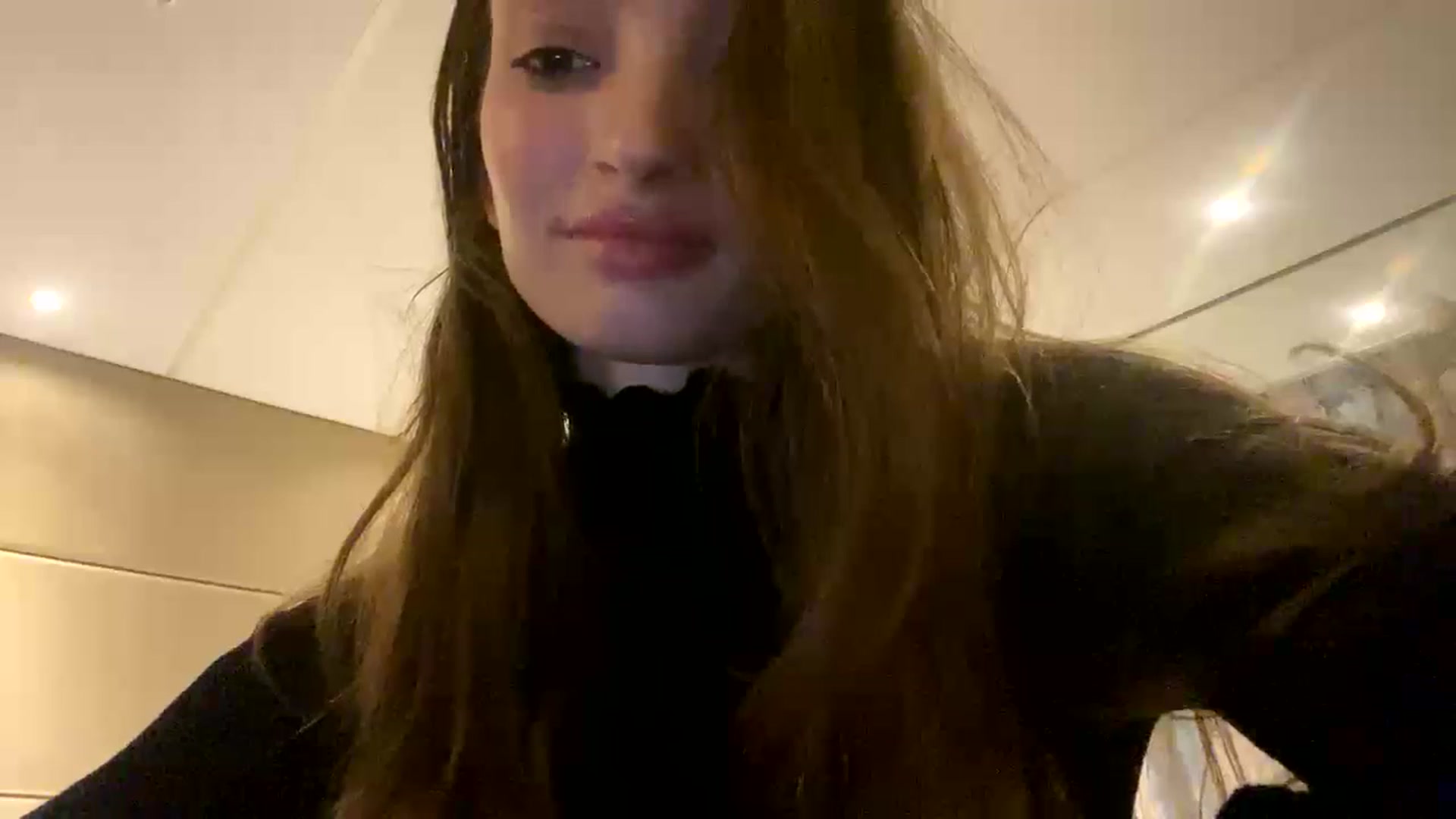 Gallery image thumbnail from Ice_Petal's myfreecams stream on, 01/09/2023, 21:46 image 3 of 20