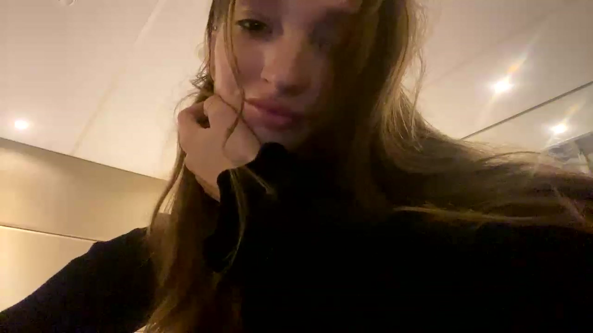 Gallery image thumbnail from Ice_Petal's myfreecams stream on, 01/09/2023, 21:46 image 11 of 20
