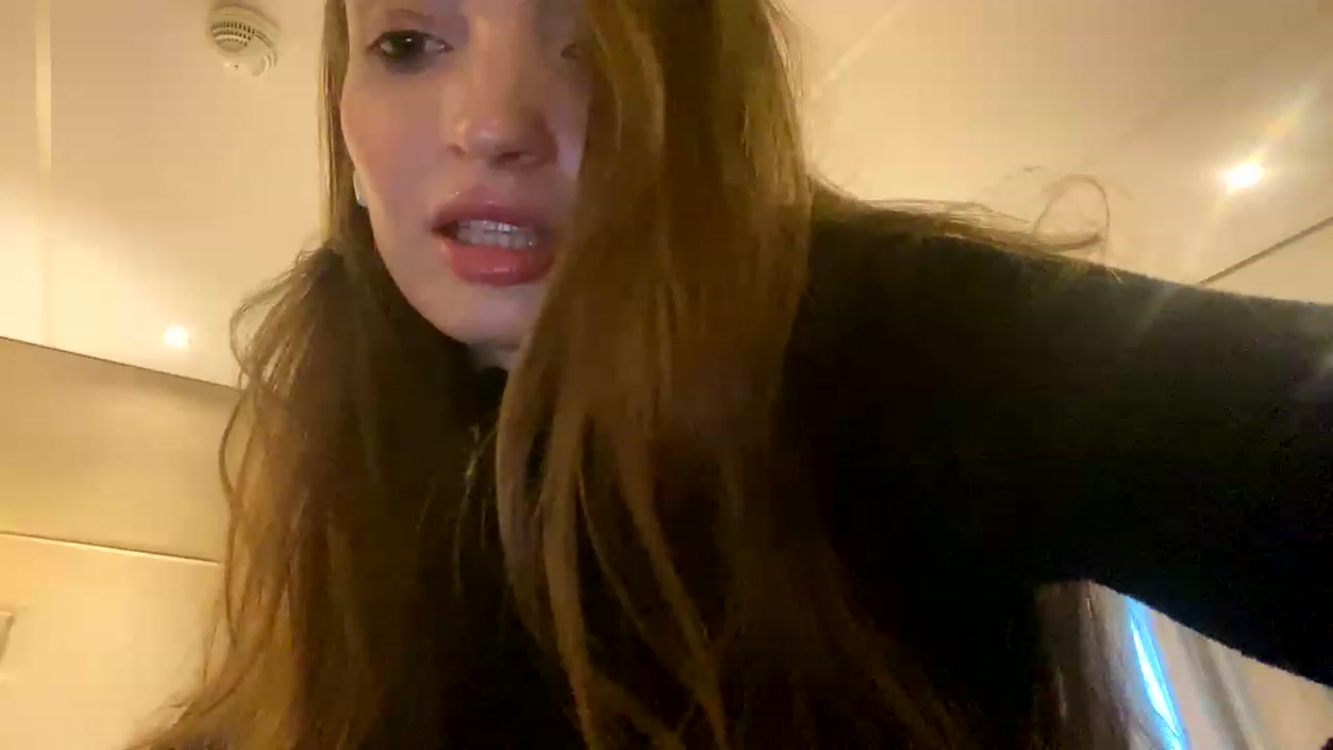 Gallery image thumbnail from Ice_Petal's myfreecams stream on, 01/10/2023, 09:58 image 1 of 20
