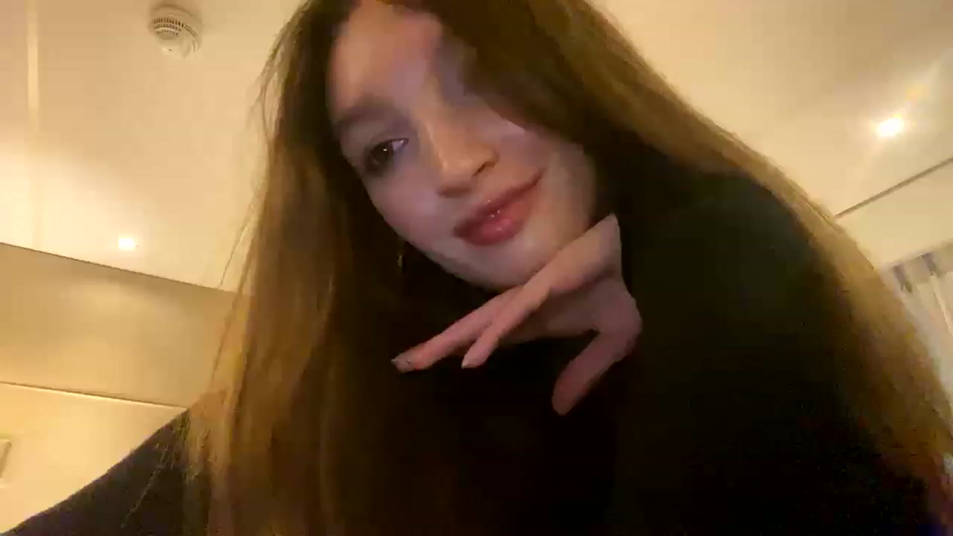 Gallery image thumbnail from Ice_Petal's myfreecams stream on, 01/10/2023, 09:58 image 6 of 20