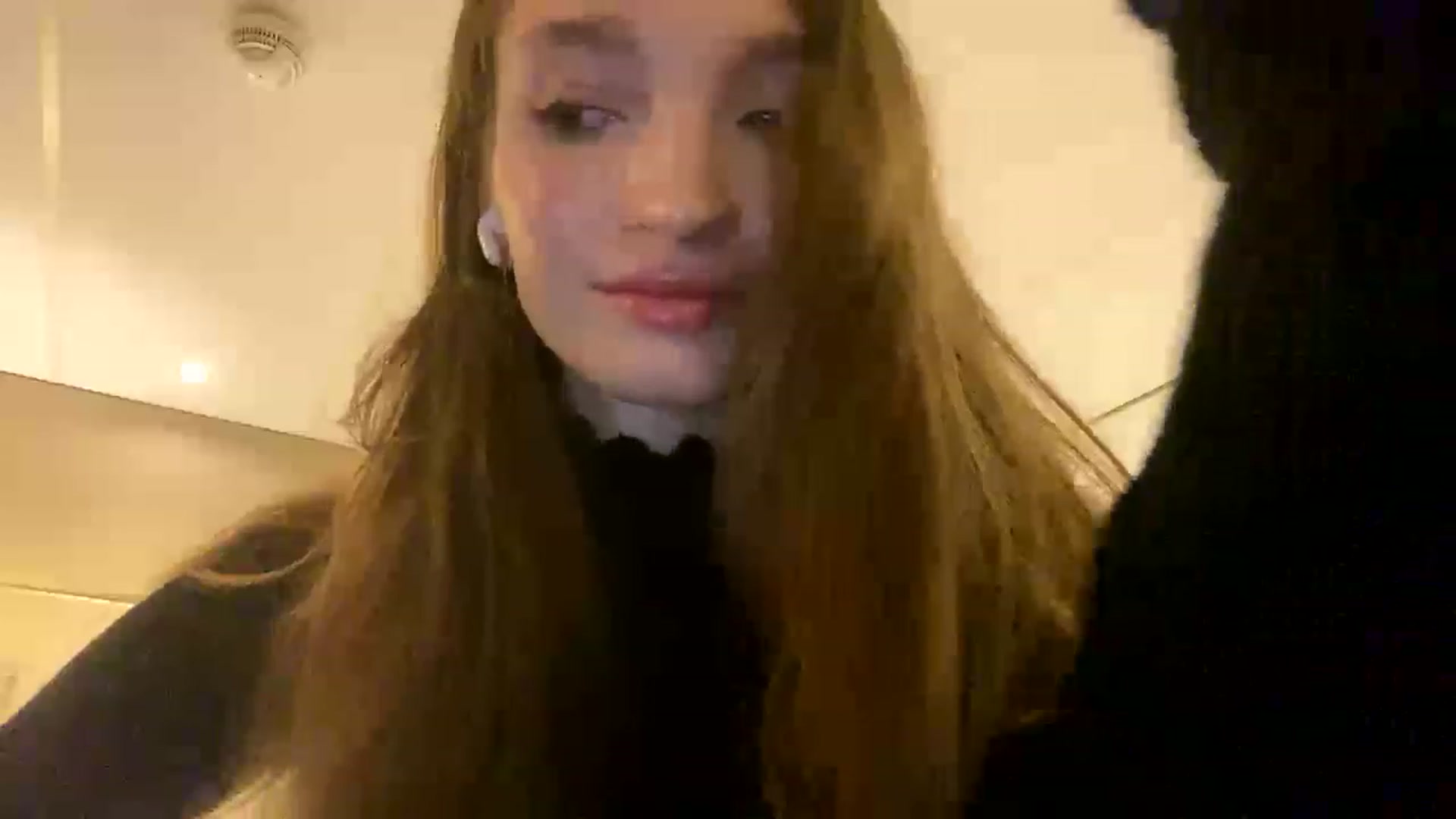 Gallery image thumbnail from Ice_Petal's myfreecams stream on, 01/10/2023, 09:58 image 7 of 20
