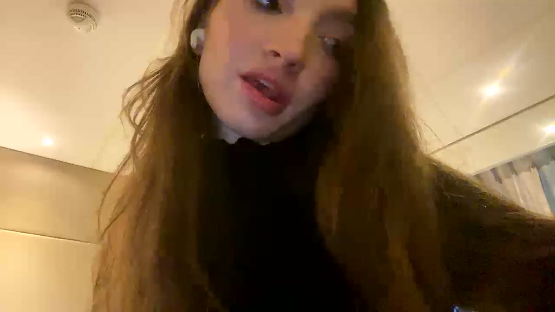 Gallery image thumbnail from Ice_Petal's myfreecams stream on, 01/10/2023, 09:58 image 12 of 20