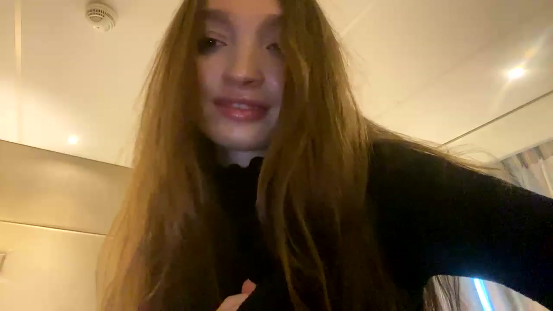 Gallery image thumbnail from Ice_Petal's myfreecams stream on, 01/10/2023, 09:58 image 4 of 20
