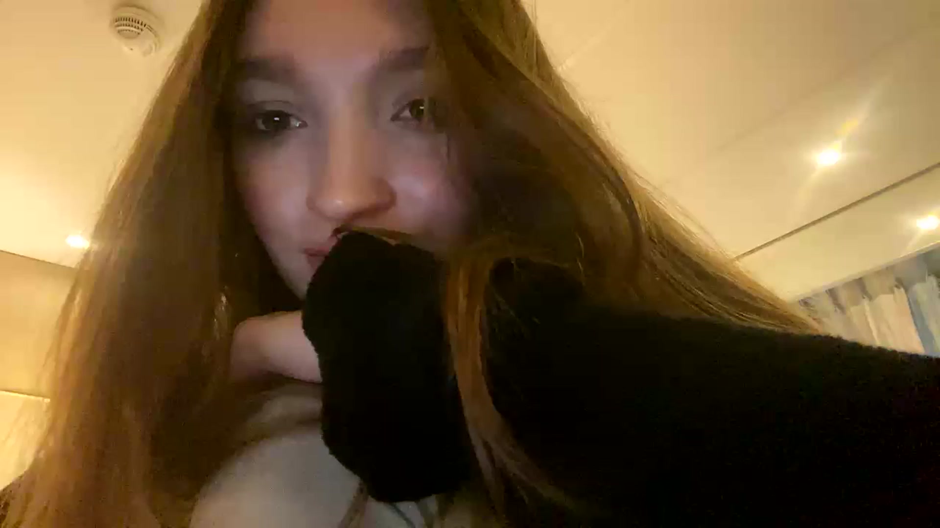 Gallery image thumbnail from Ice_Petal's myfreecams stream on, 01/10/2023, 09:58 image 20 of 20
