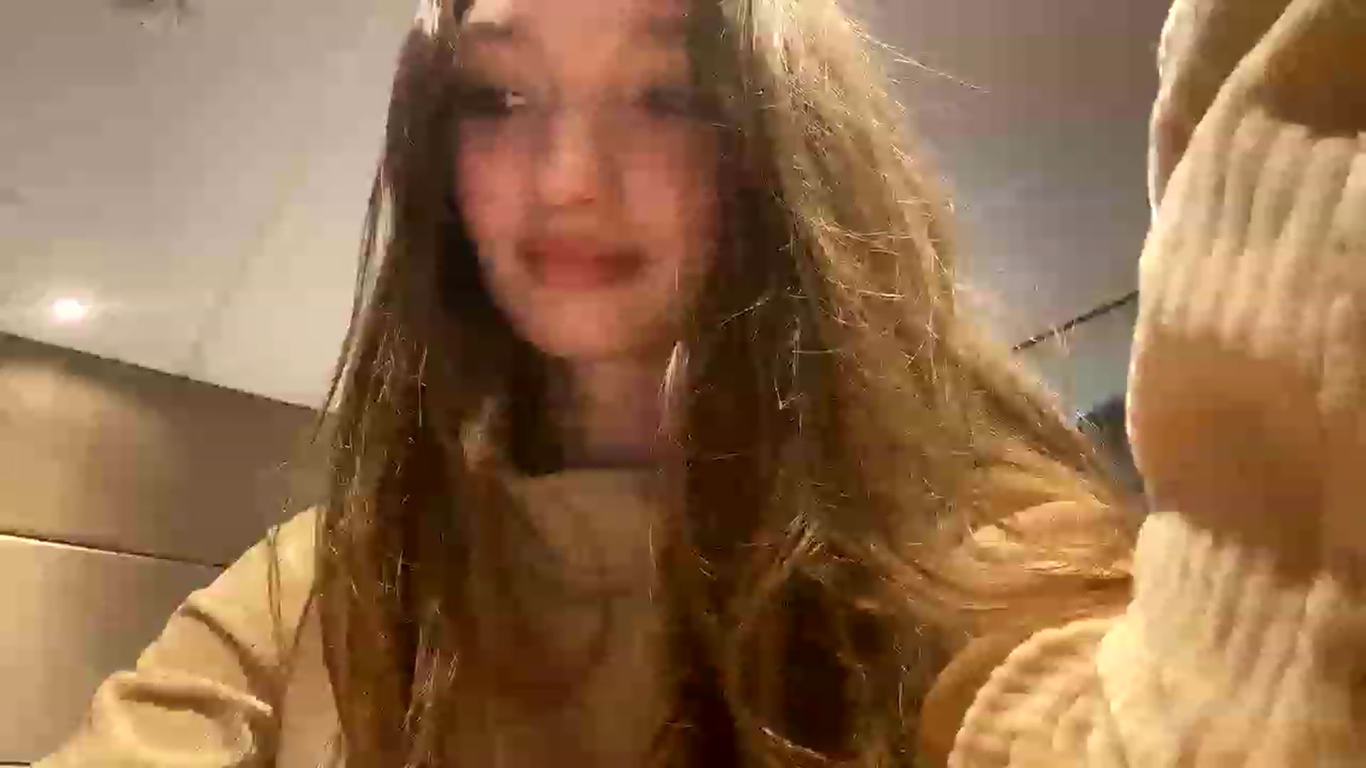 Gallery image thumbnail from Ice_Petal's myfreecams stream on, 01/15/2023, 14:03 image 5 of 20