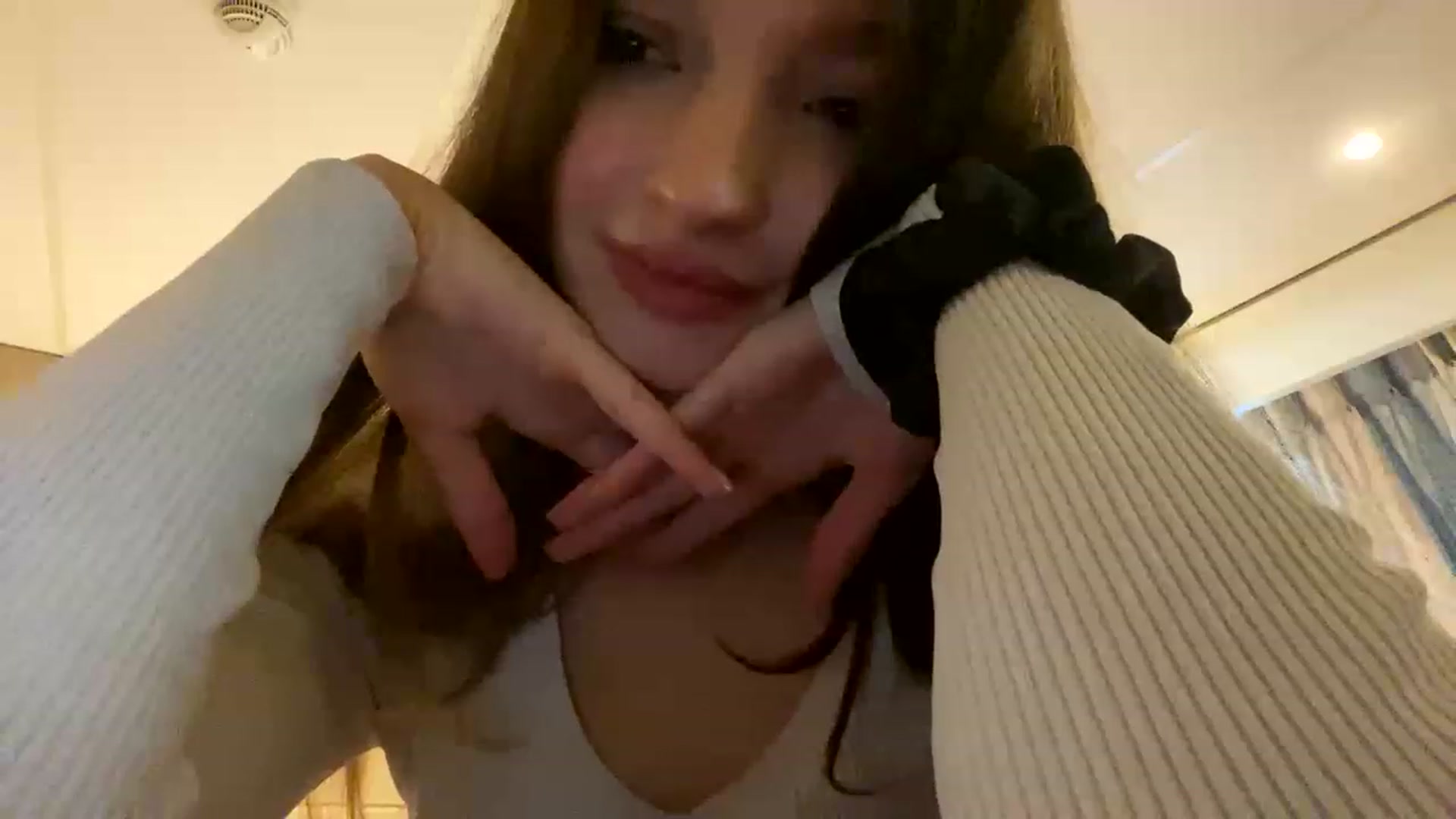 Gallery image thumbnail from Ice_Petal's myfreecams stream on, 01/18/2023, 14:53 image 17 of 20