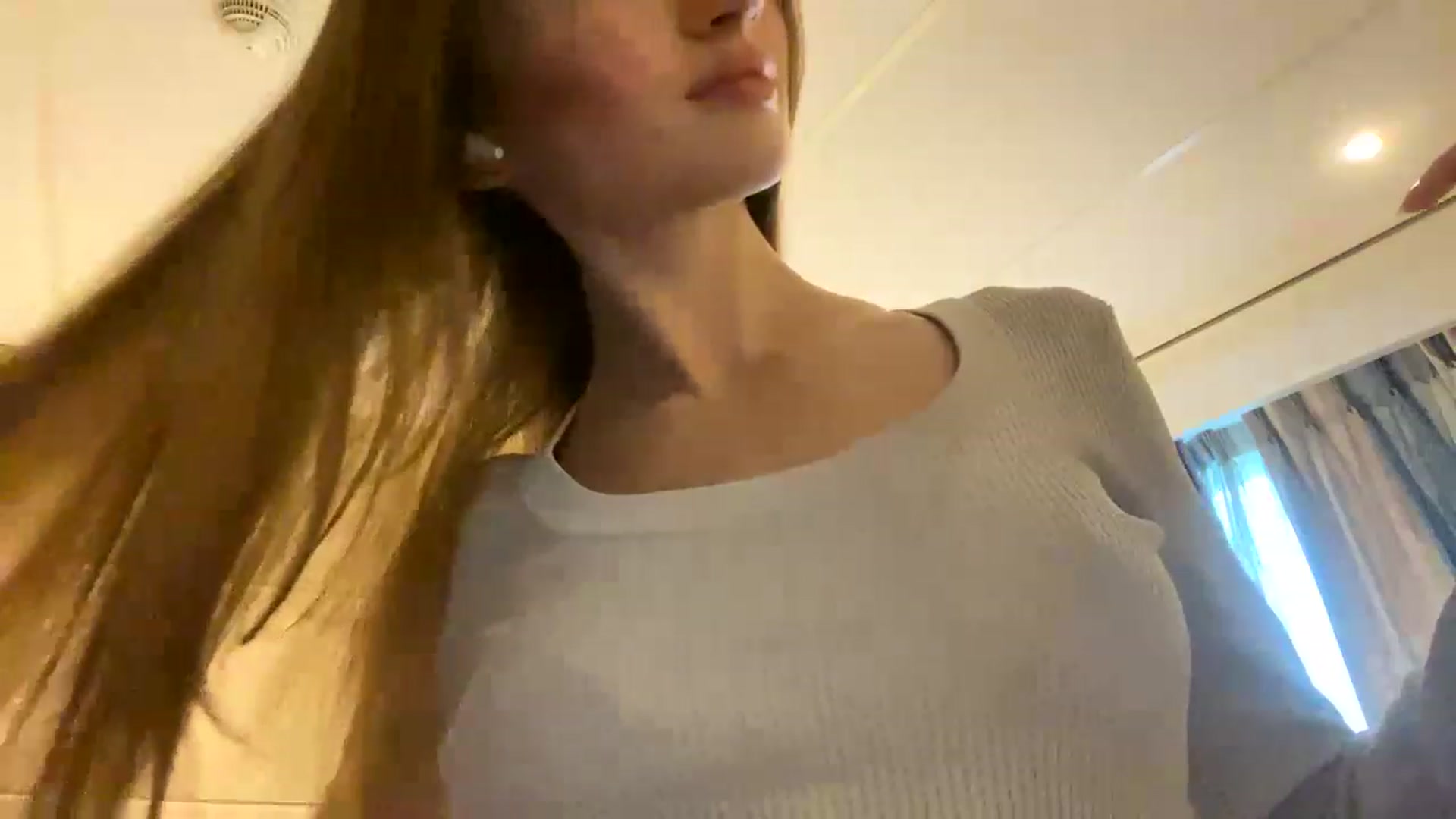 Gallery image thumbnail from Ice_Petal's myfreecams stream on, 01/18/2023, 14:53 image 13 of 20