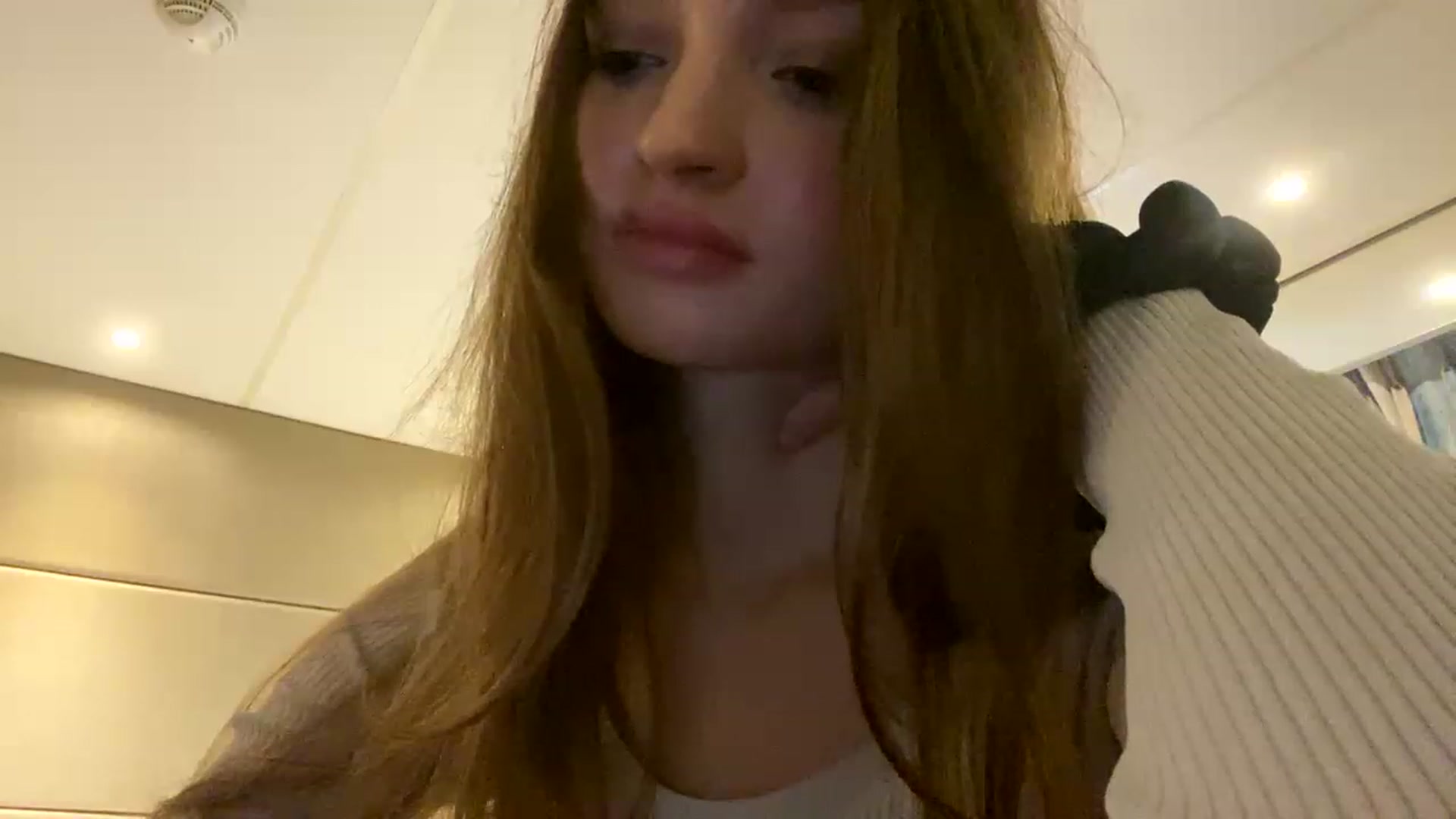 Gallery image thumbnail from Ice_Petal's myfreecams stream on, 01/18/2023, 14:53 image 6 of 20