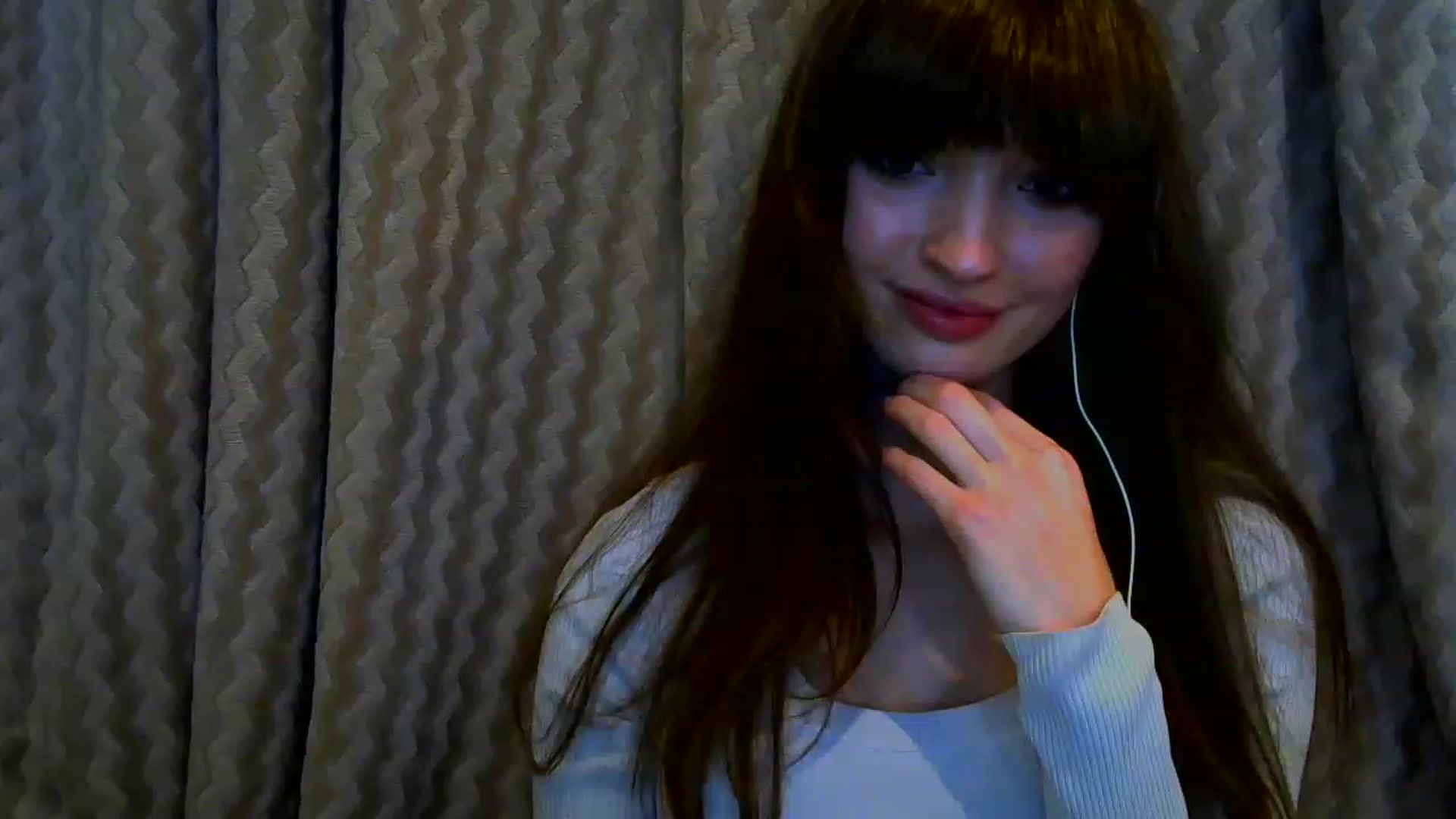 Gallery image thumbnail from Ice_Petal's myfreecams stream on, 04/01/2023, 15:22 image 13 of 20