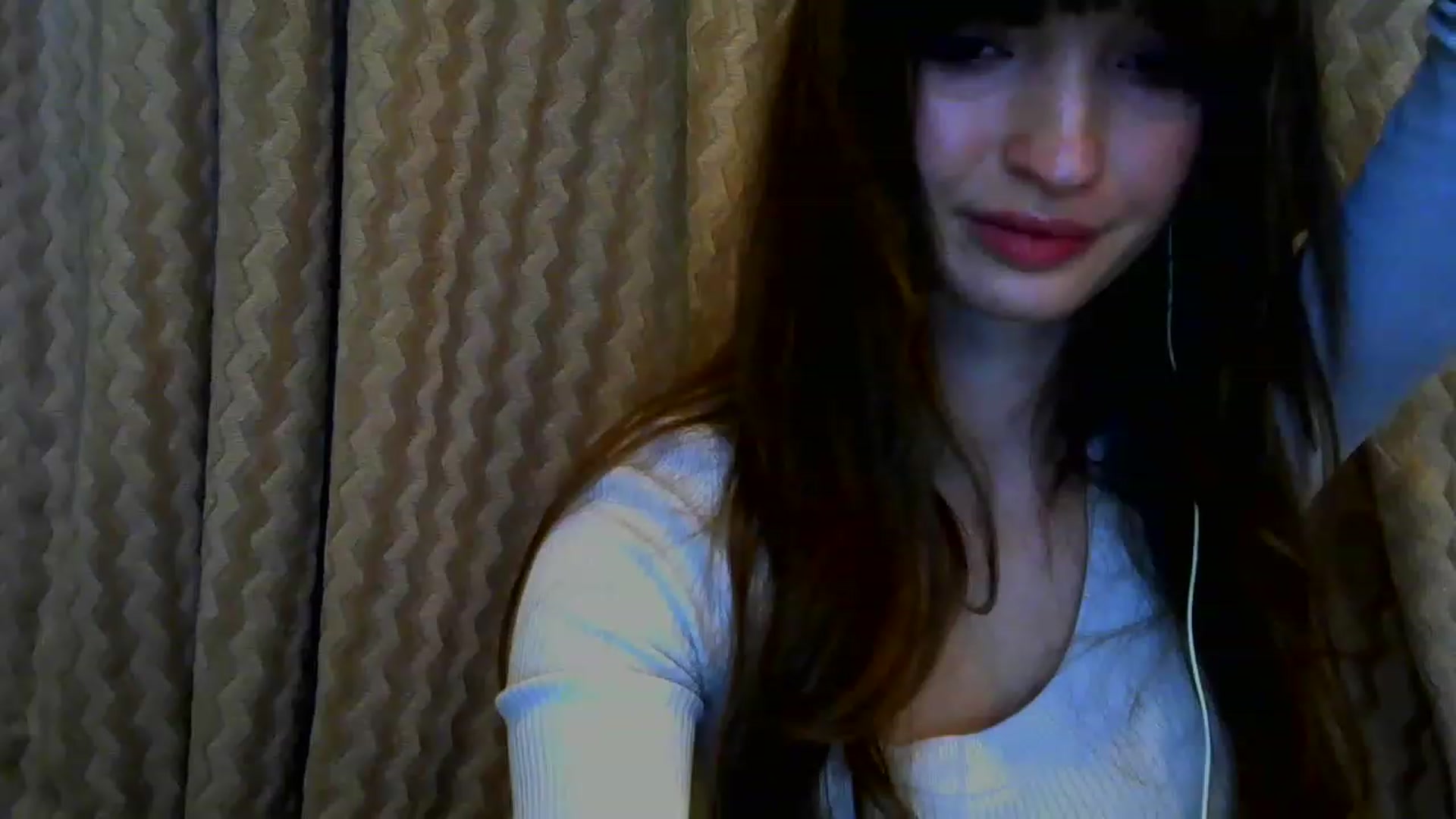 Gallery image thumbnail from Ice_Petal's myfreecams stream on, 04/01/2023, 15:22 image 1 of 20