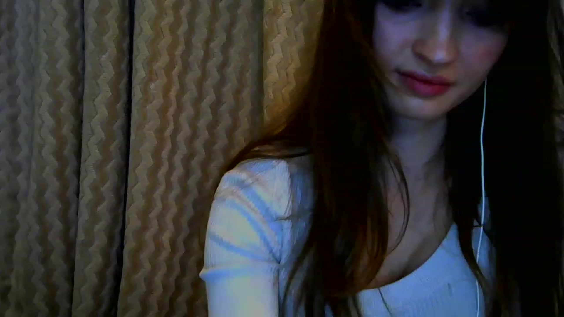 Gallery image thumbnail from Ice_Petal's myfreecams stream on, 04/01/2023, 15:22 image 11 of 20