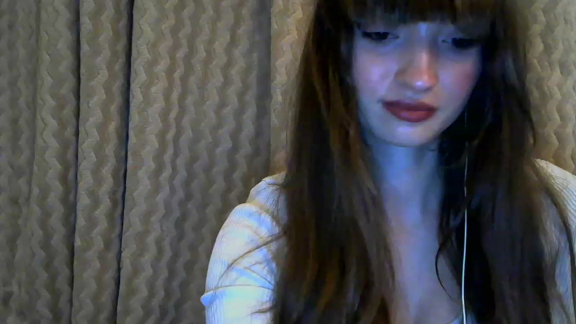 Gallery image thumbnail from Ice_Petal's myfreecams stream on, 04/01/2023, 17:22 image 5 of 20