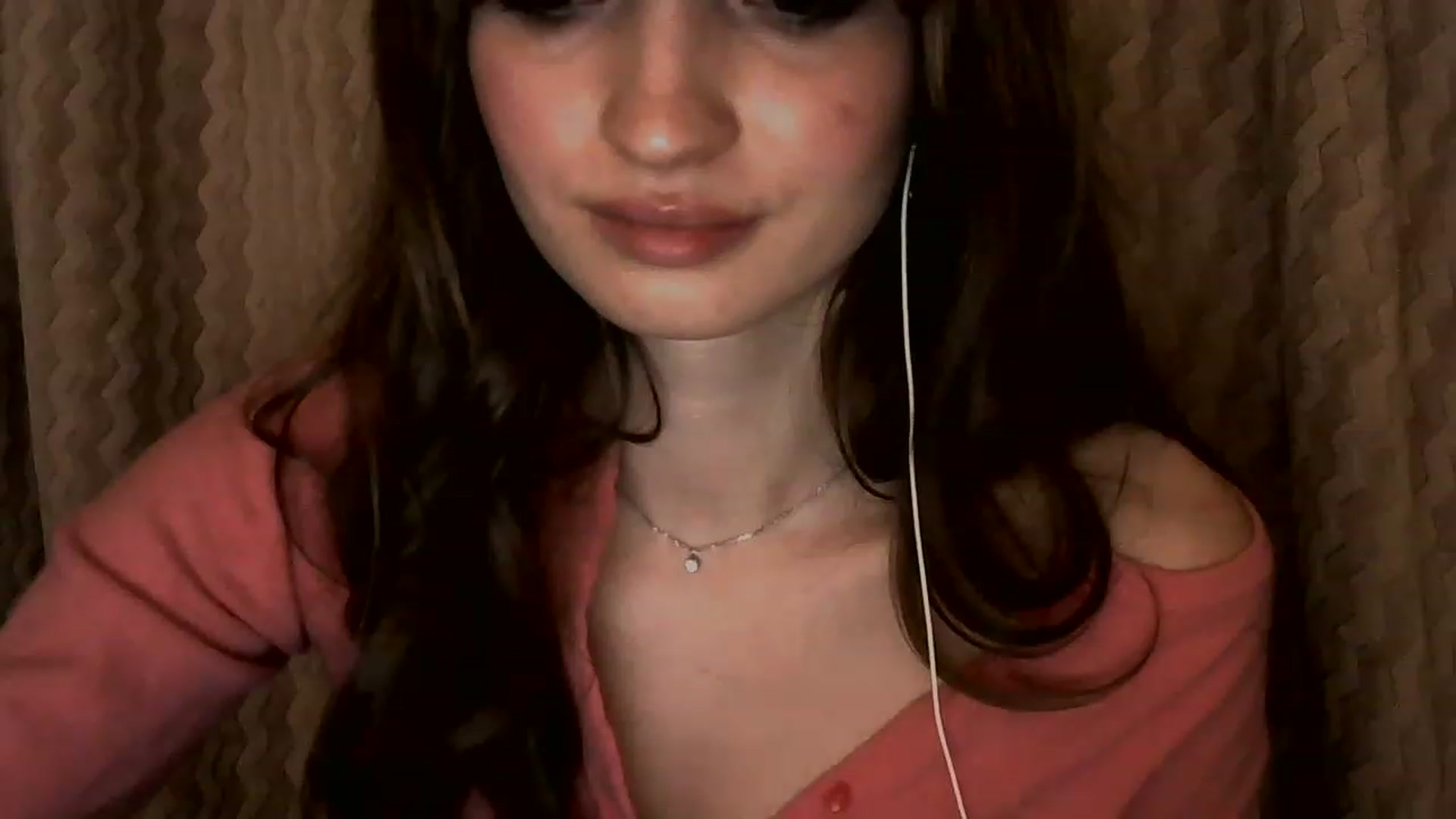 Gallery image thumbnail from Ice_Petal's myfreecams stream on, 04/03/2023, 13:28 image 18 of 20