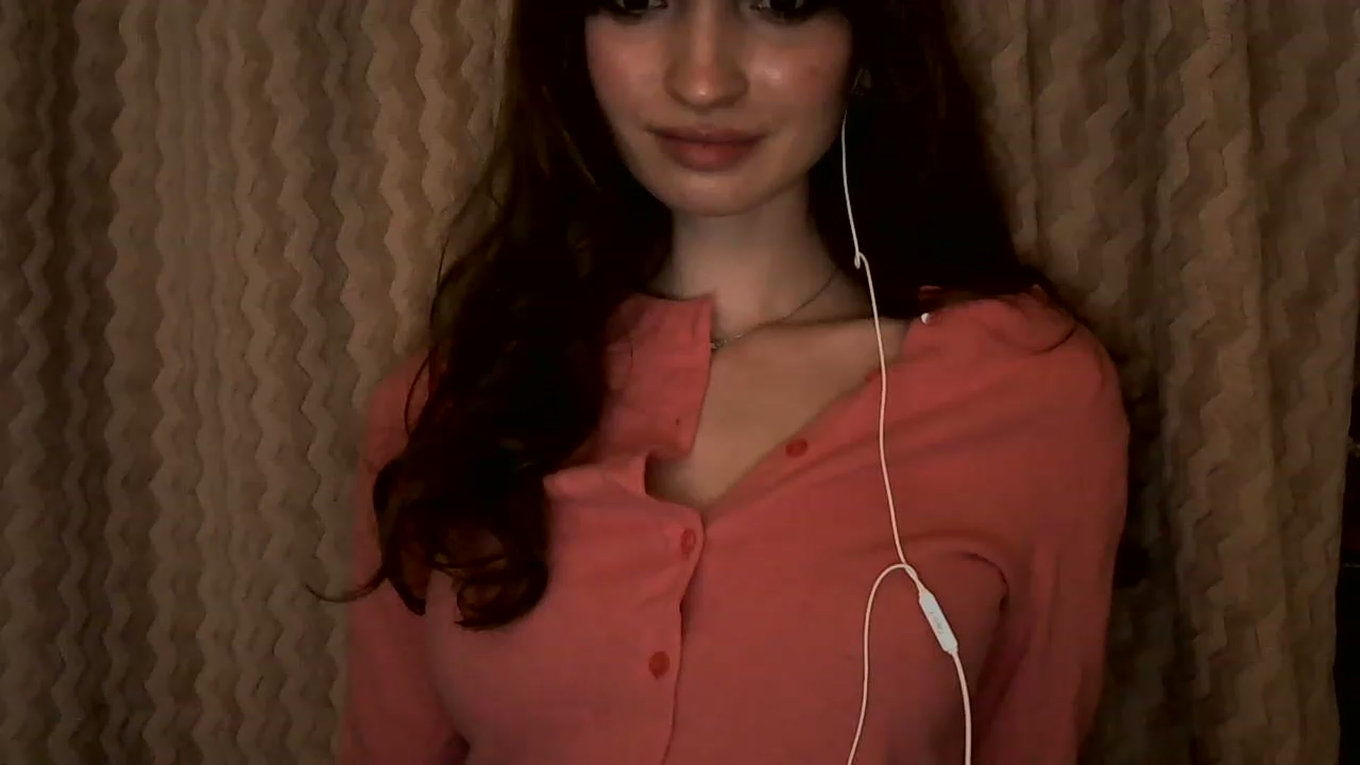 Gallery image thumbnail from Ice_Petal's myfreecams stream on, 04/03/2023, 13:28 image 16 of 20