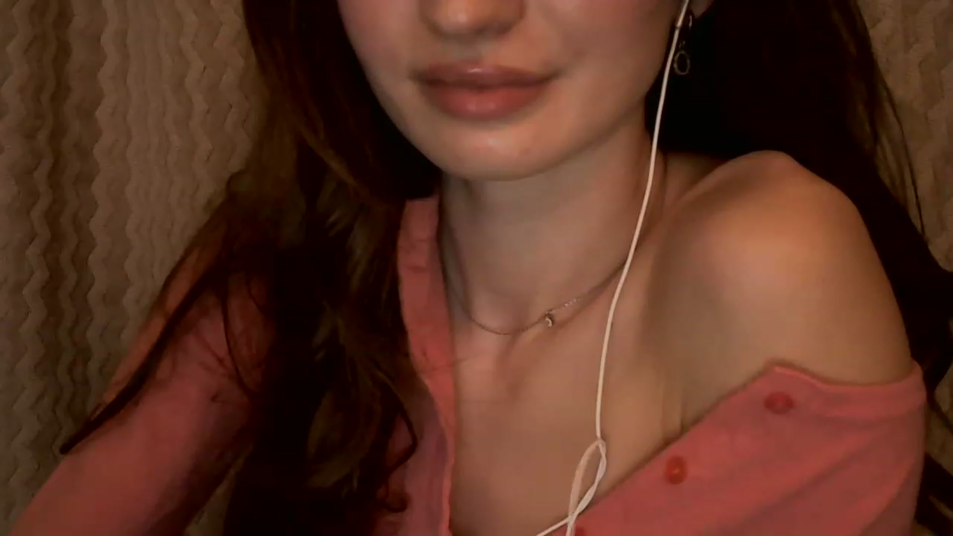 Gallery image thumbnail from Ice_Petal's myfreecams stream on, 04/03/2023, 13:28 image 7 of 20