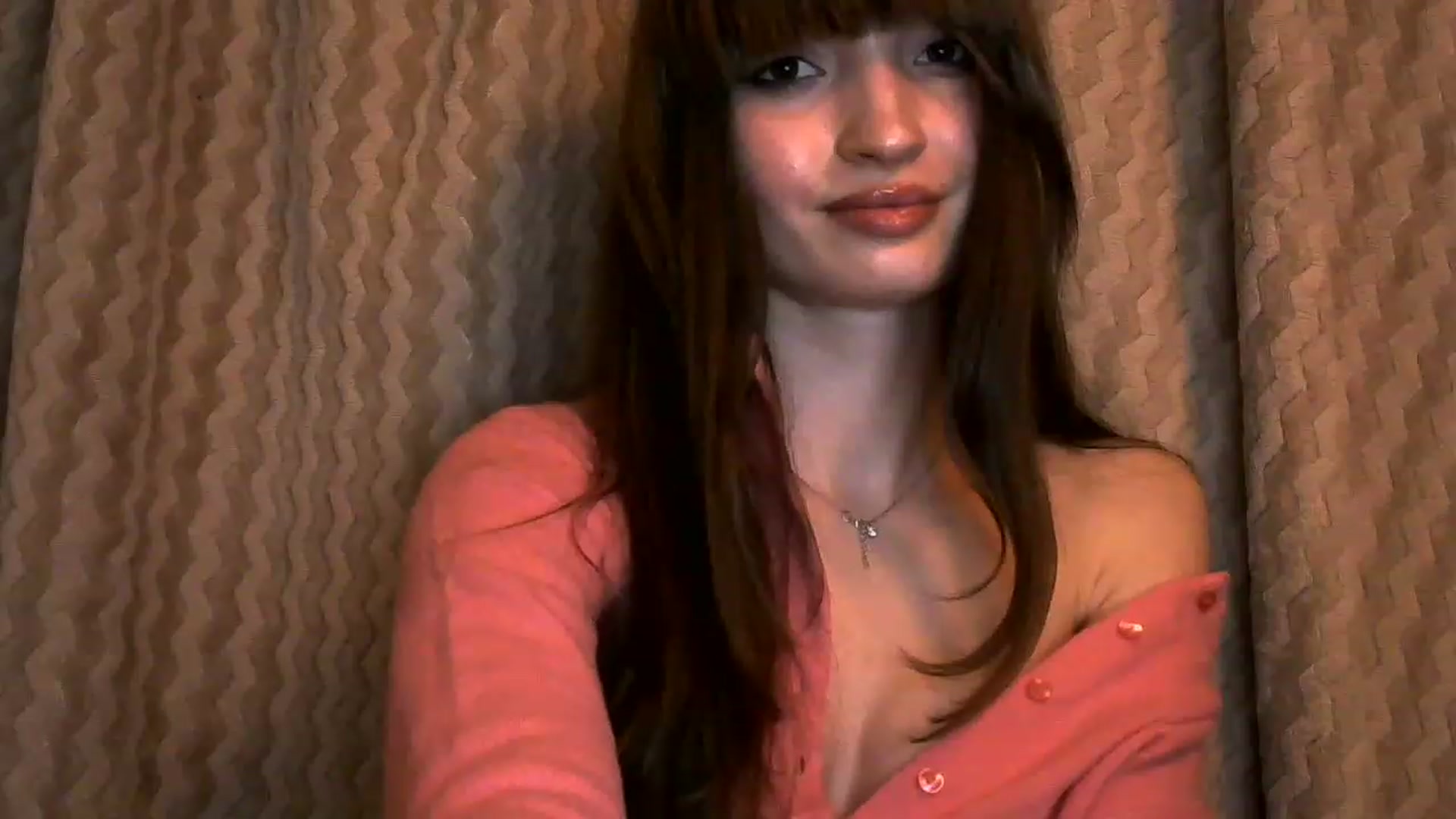 Gallery image thumbnail from Ice_Petal's myfreecams stream on, 04/04/2023, 15:37 image 19 of 20