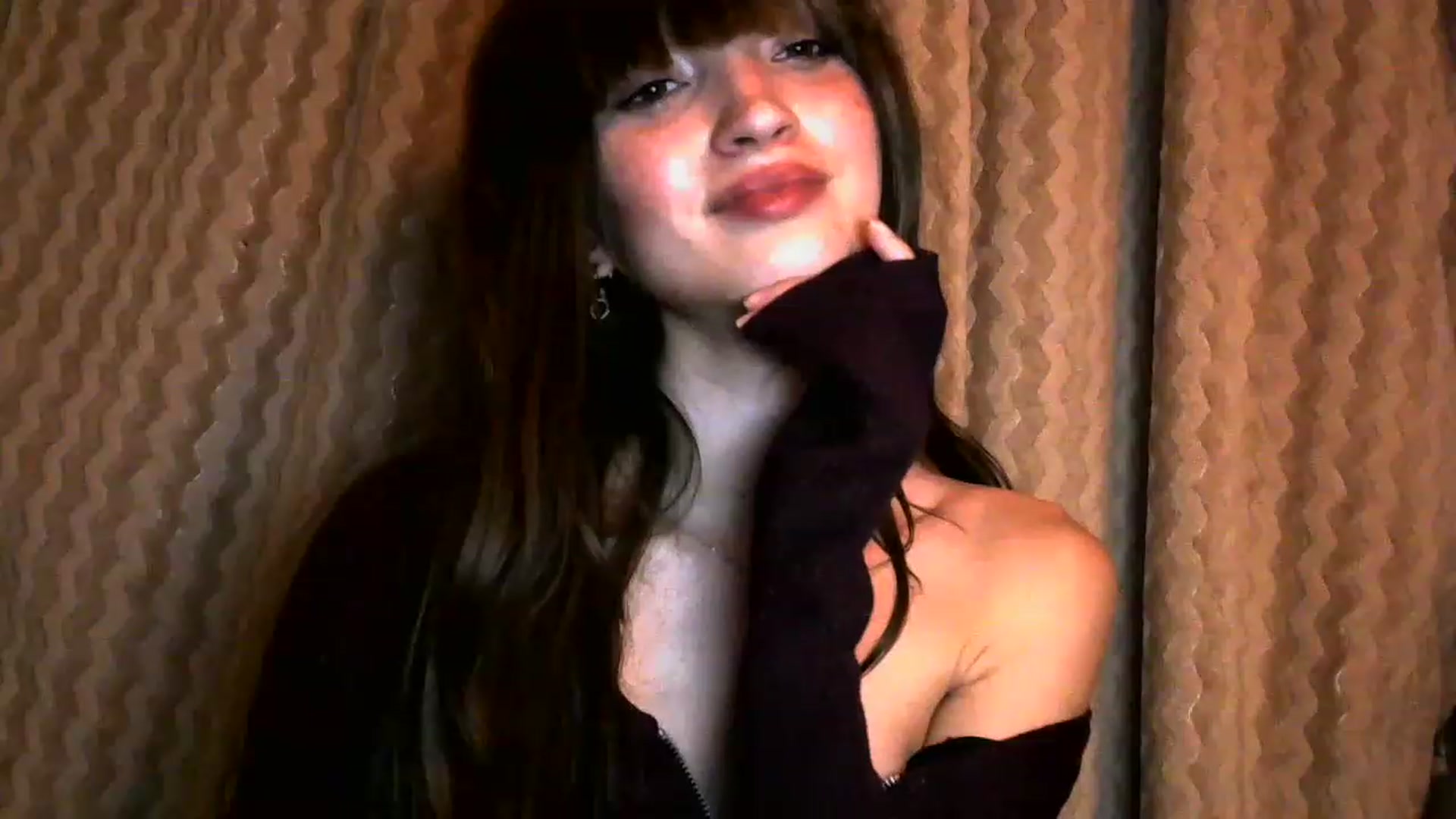 Gallery image thumbnail from Ice_Petal's myfreecams stream on, 04/09/2023, 16:45 image 19 of 20