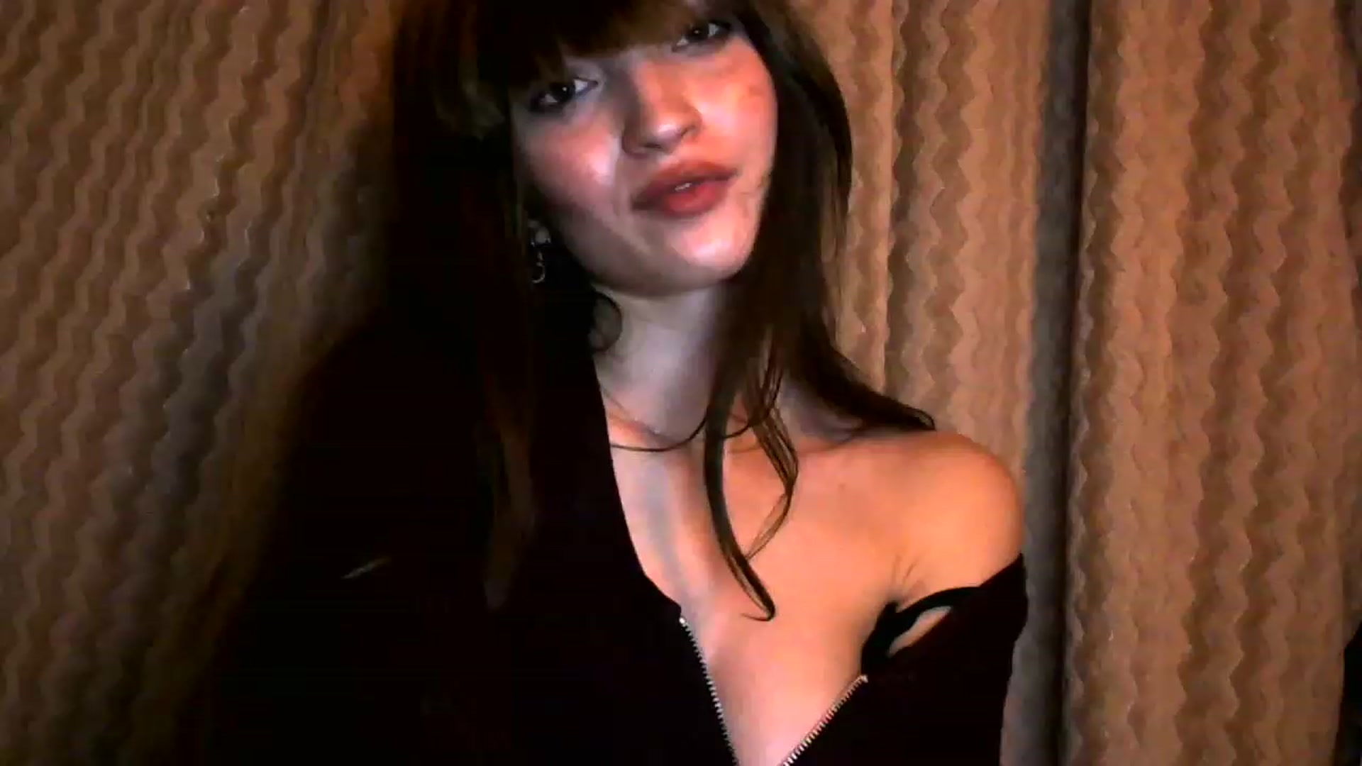 Gallery image thumbnail from Ice_Petal's myfreecams stream on, 04/09/2023, 16:45 image 1 of 20