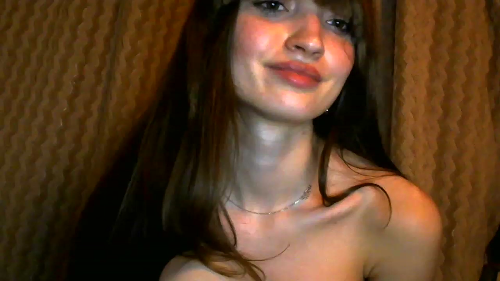 Gallery image thumbnail from Ice_Petal's myfreecams stream on, 04/09/2023, 17:11 image 4 of 20